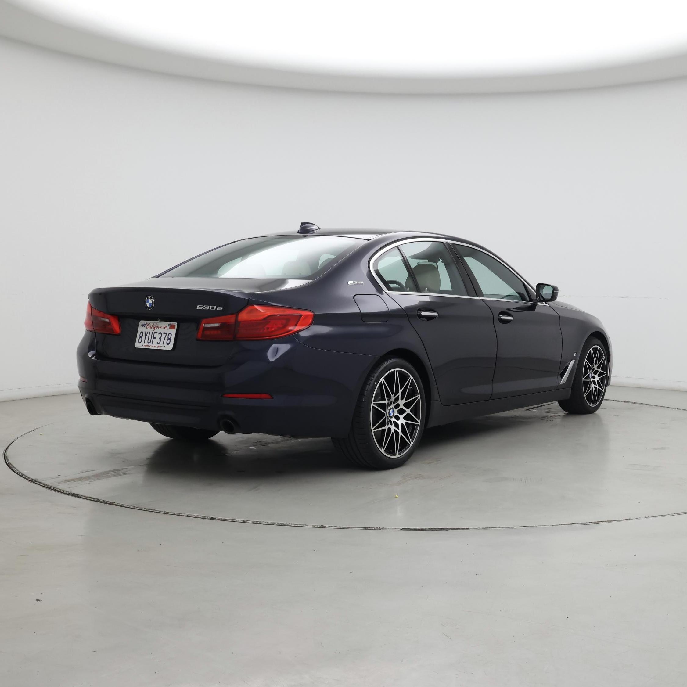 Thumbnail: 2018 BMW 5 Series - 8