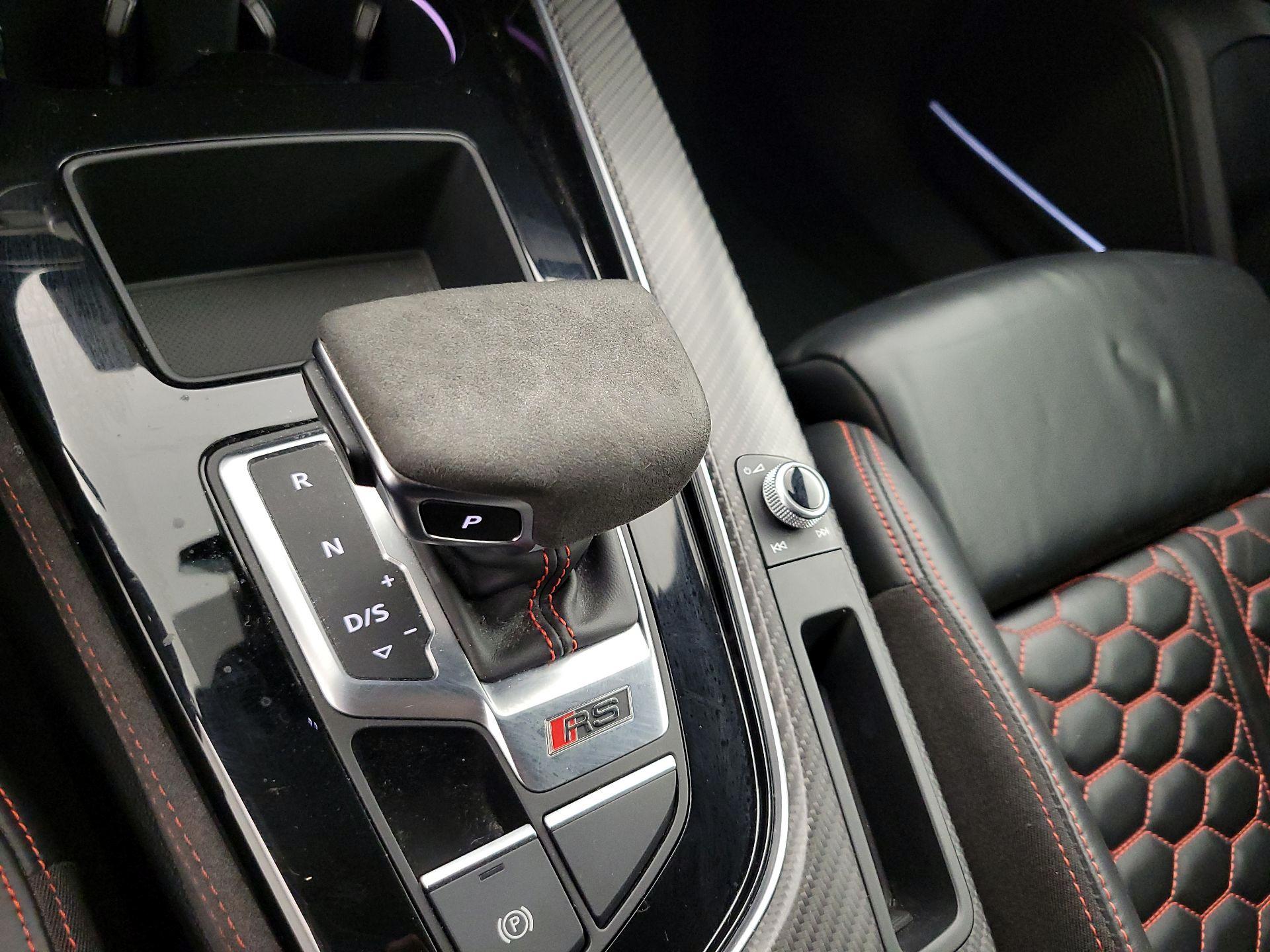 Thumbnail: 2021 Audi RS 5 - 17