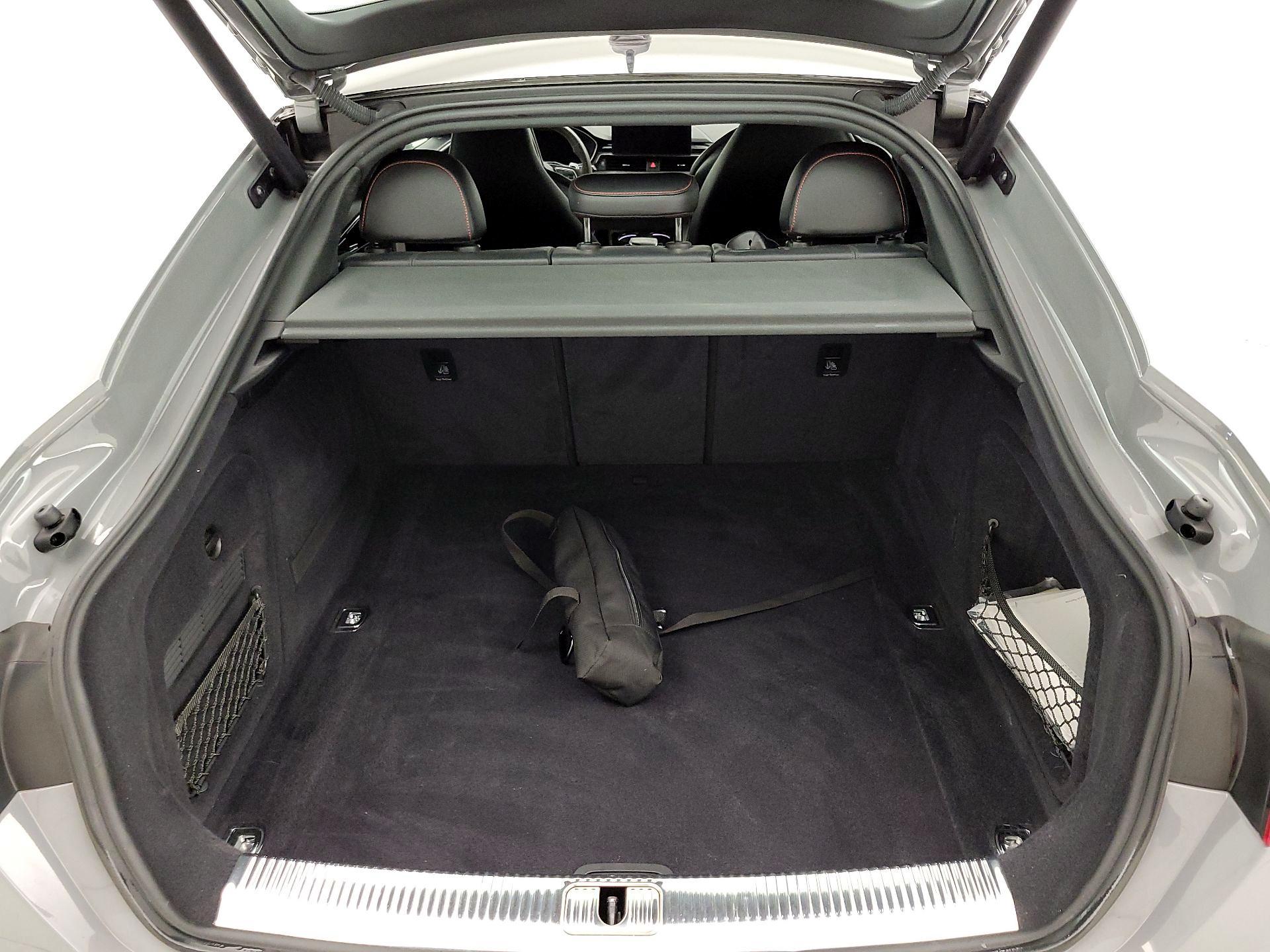 Thumbnail: 2021 Audi RS 5 - 19