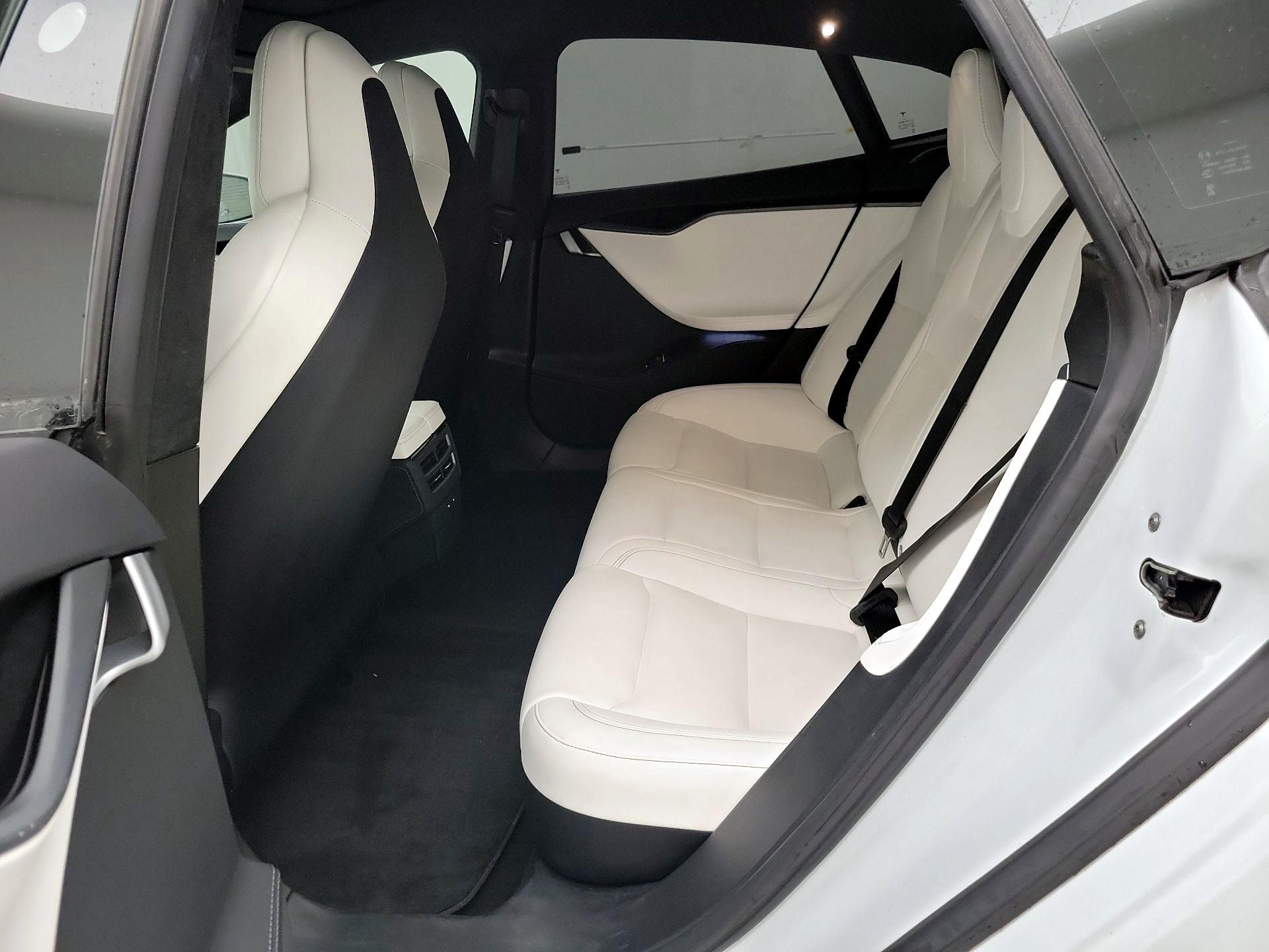 Thumbnail: 2019 Tesla Model S - 18