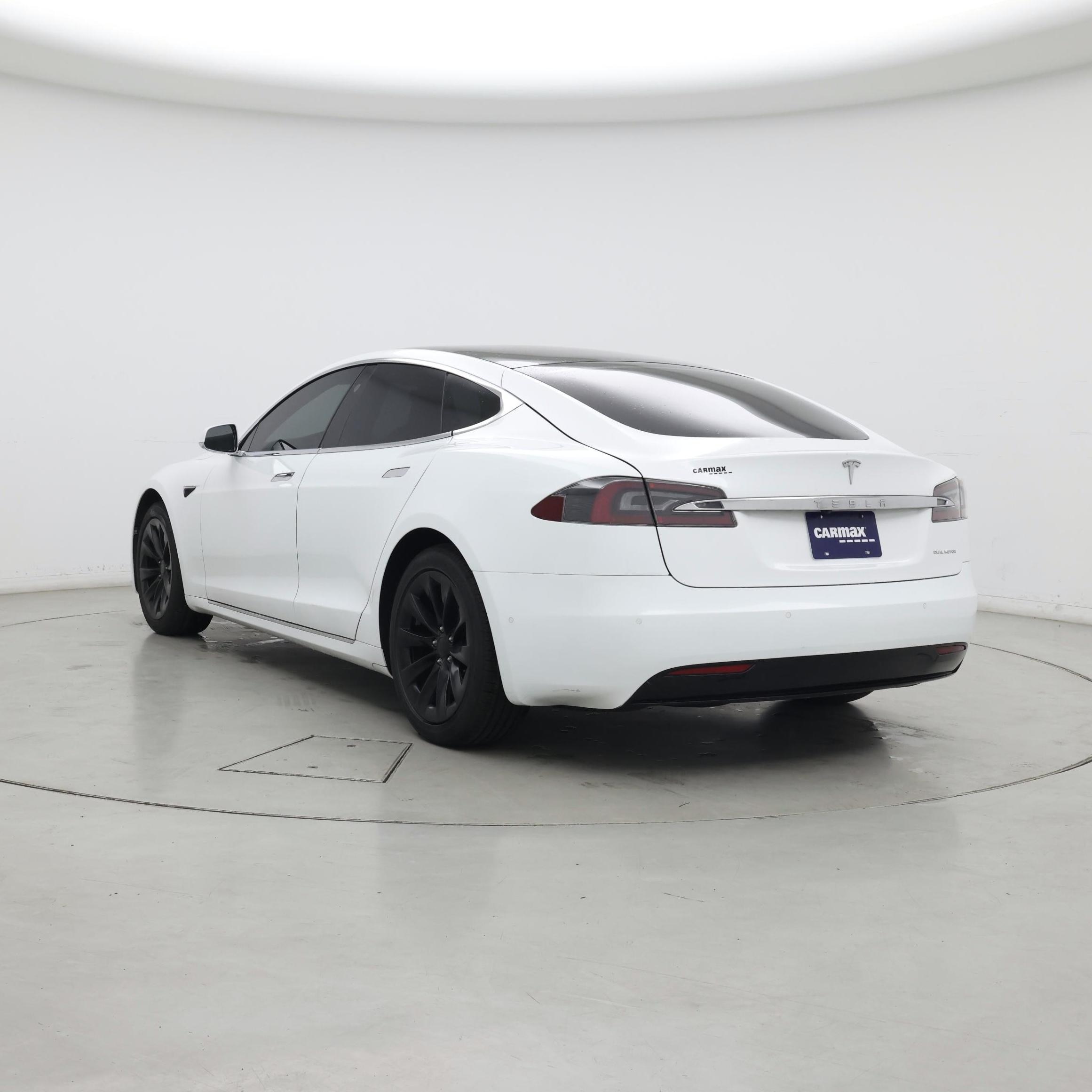 Thumbnail: 2019 Tesla Model S - 2