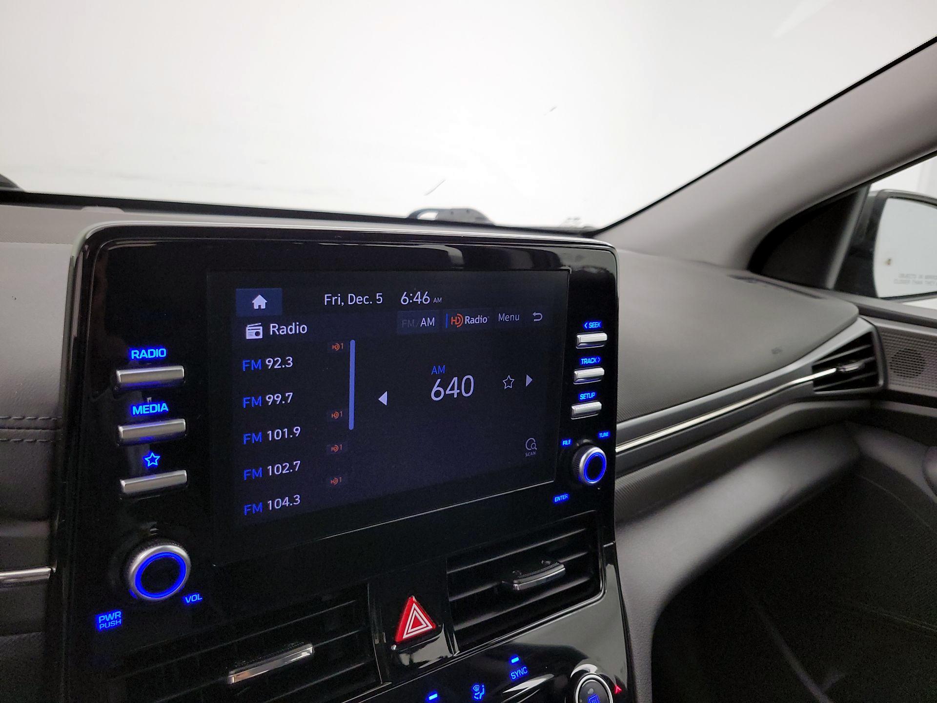 Thumbnail: 2021 Hyundai Ioniq - 15