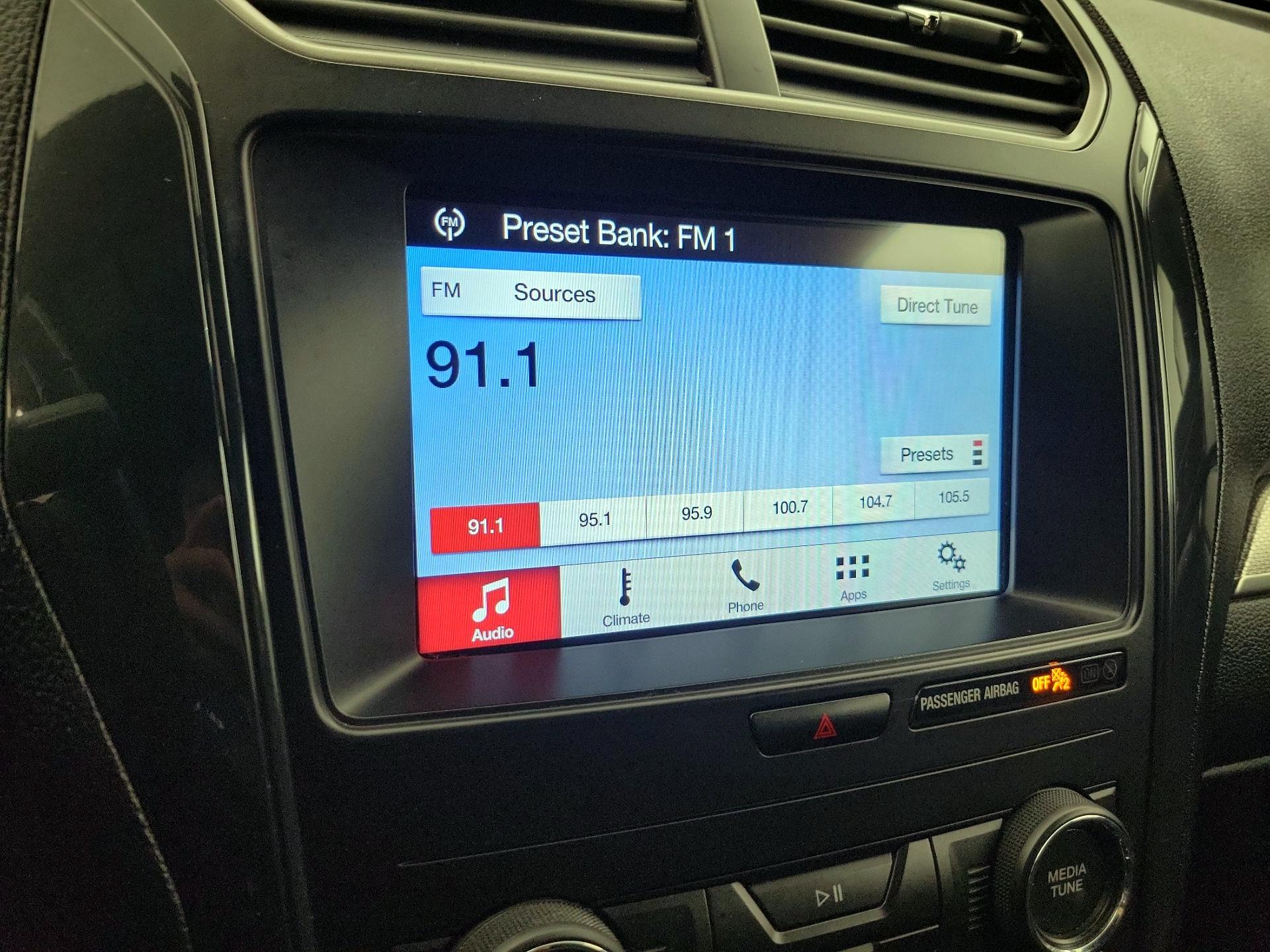 Thumbnail: 2018 Ford Explorer - 15