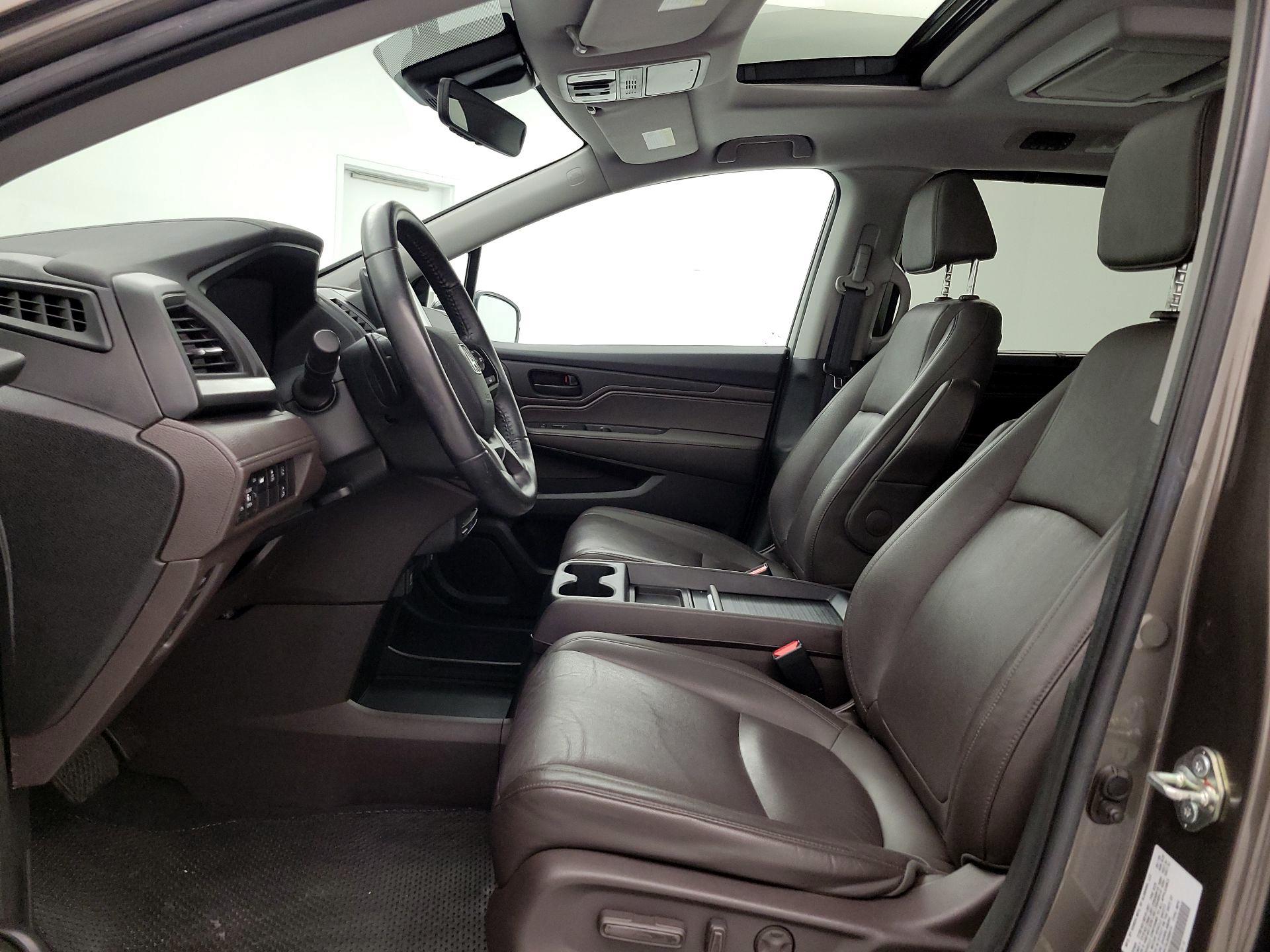 Thumbnail: 2020 Honda Odyssey - 11