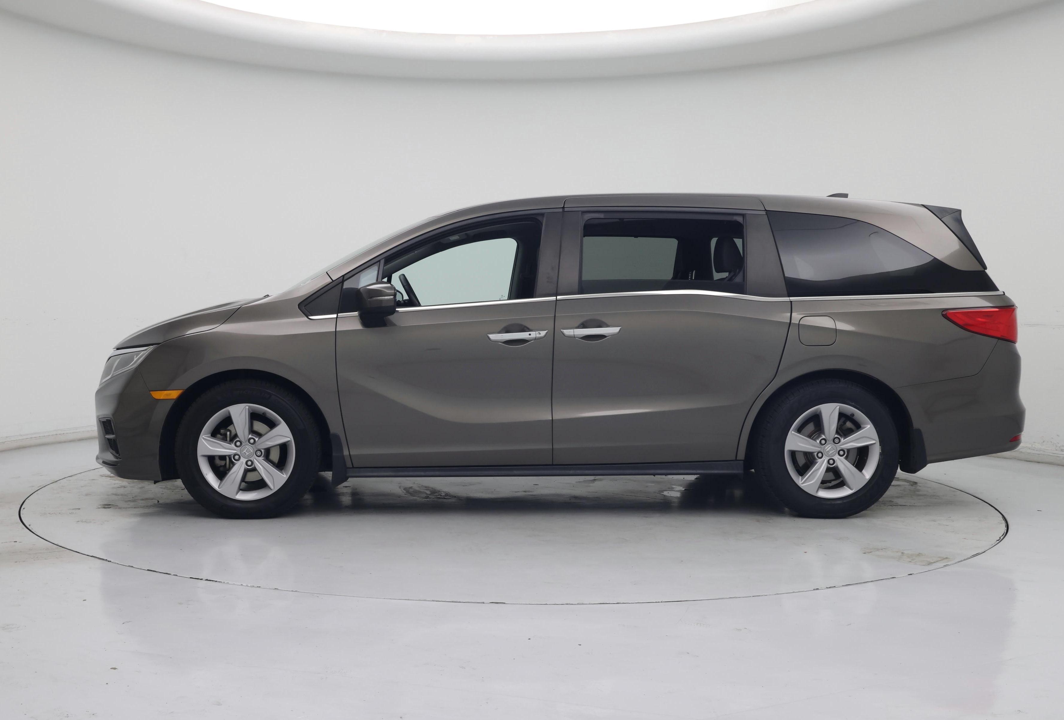 Thumbnail: 2020 Honda Odyssey - 3