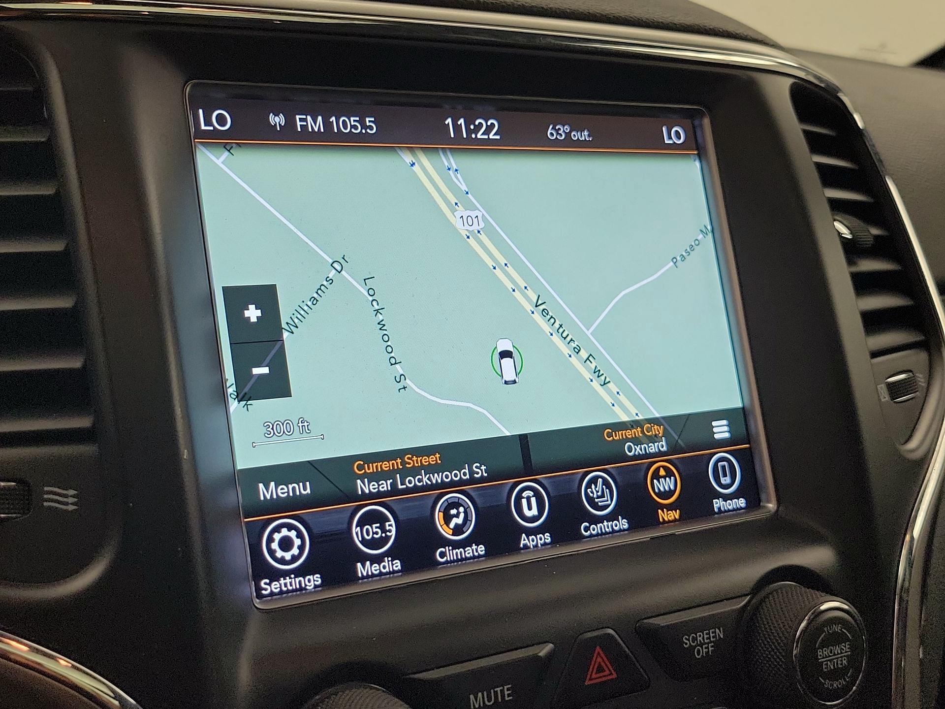 Thumbnail: 2018 Jeep Grand Cherokee - 14