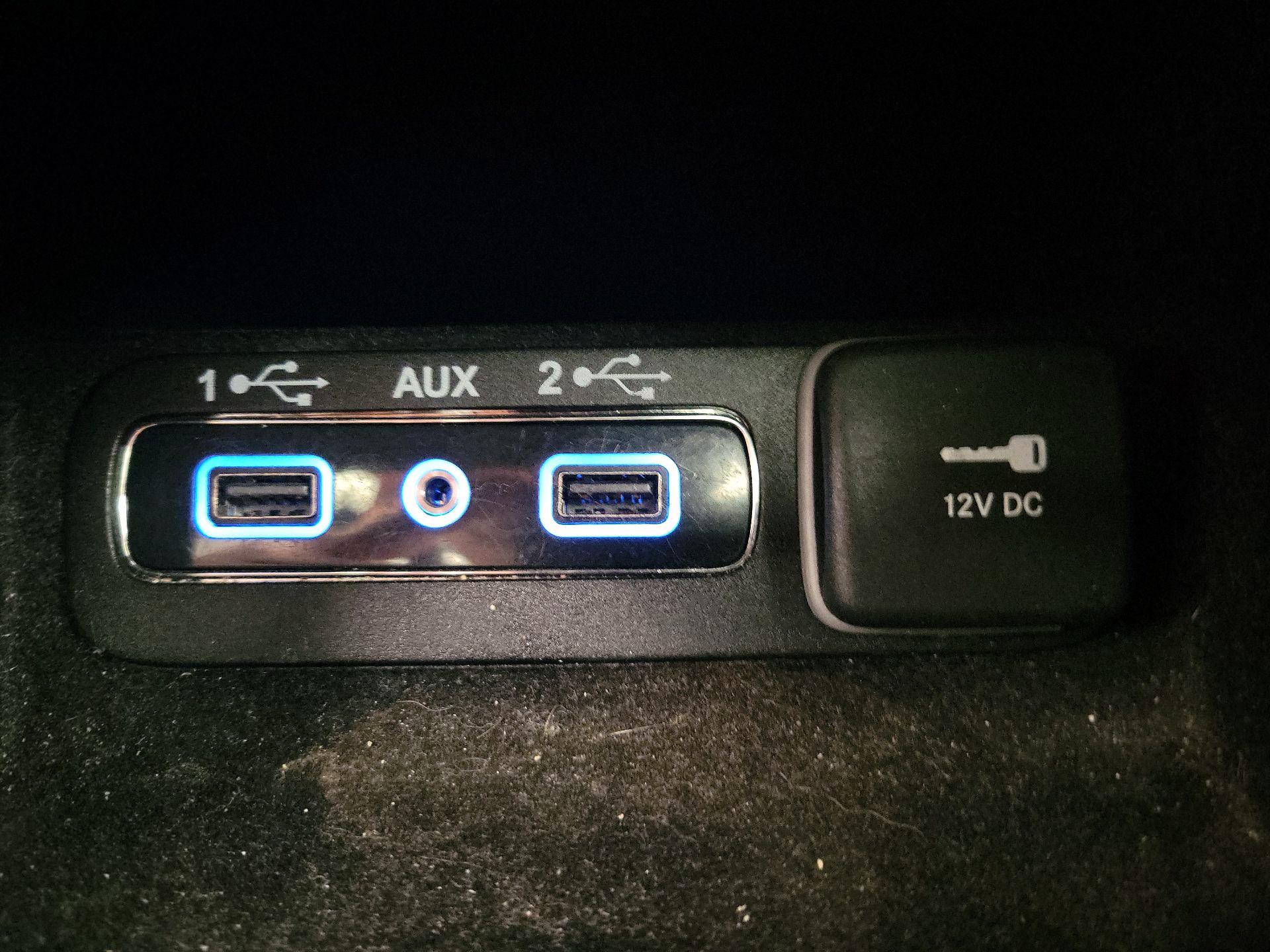 Thumbnail: 2018 Jeep Grand Cherokee - 19