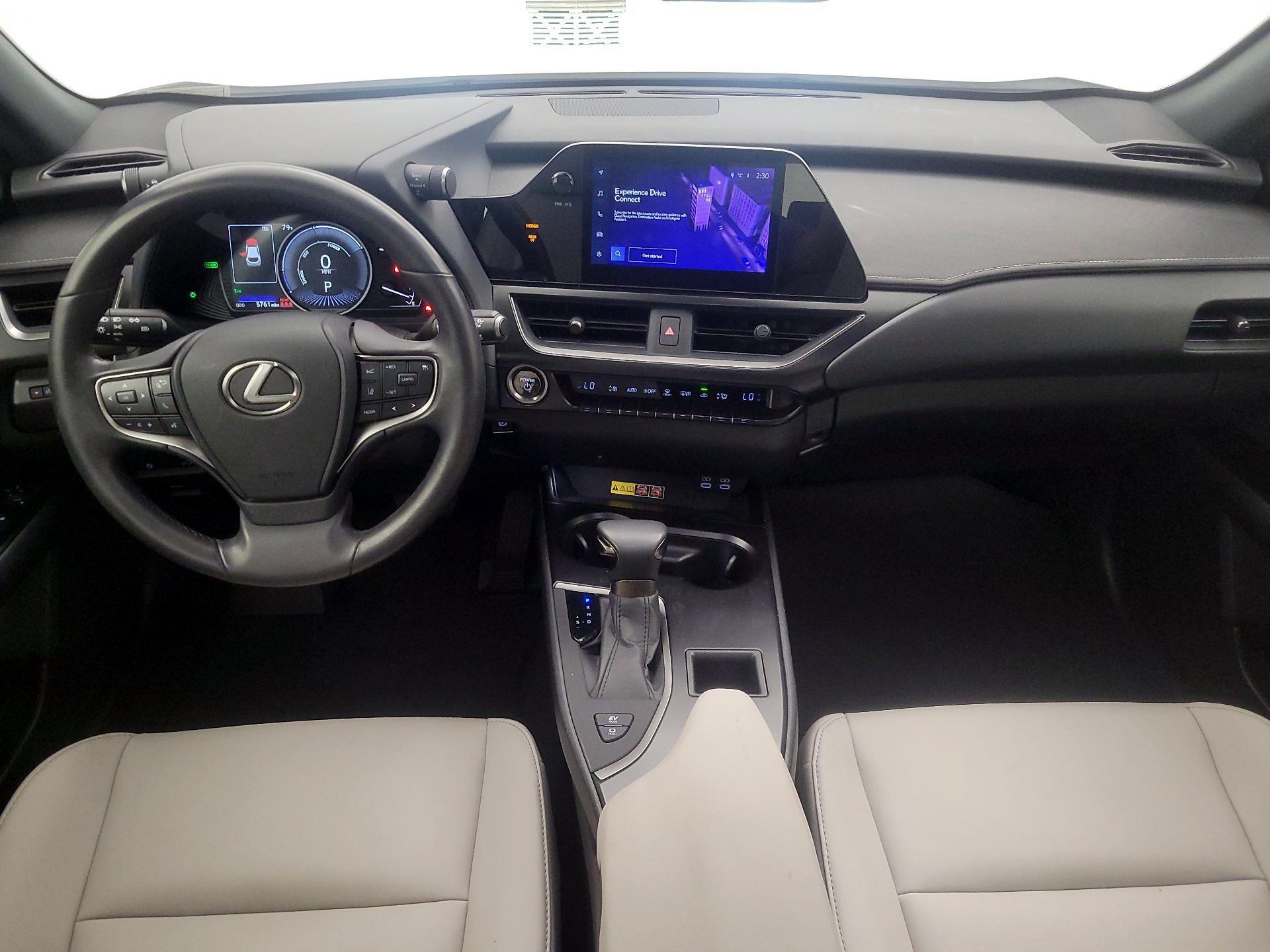 Thumbnail: 2024 Lexus UX - 9