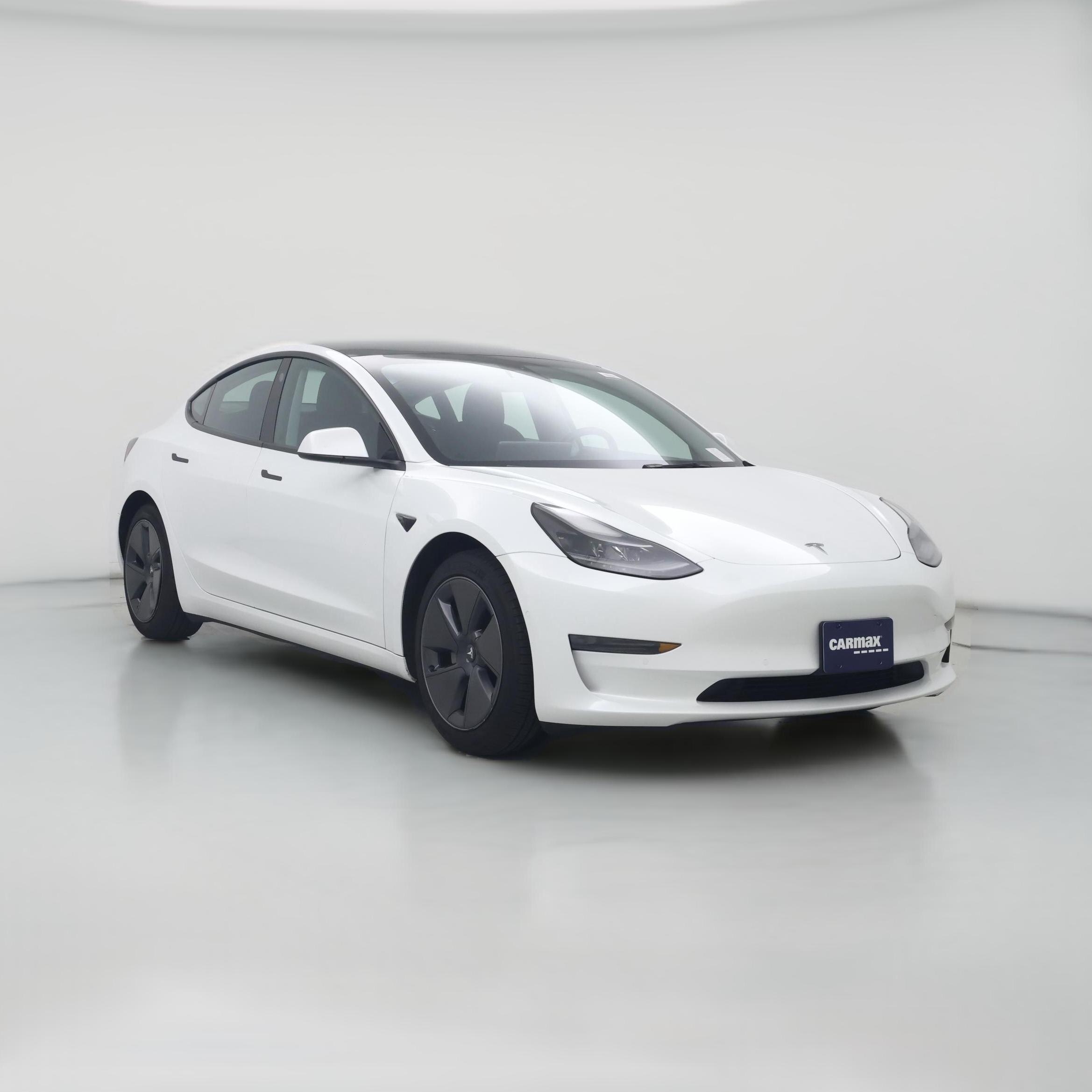 Thumbnail: 2021 Tesla Model 3 - 1
