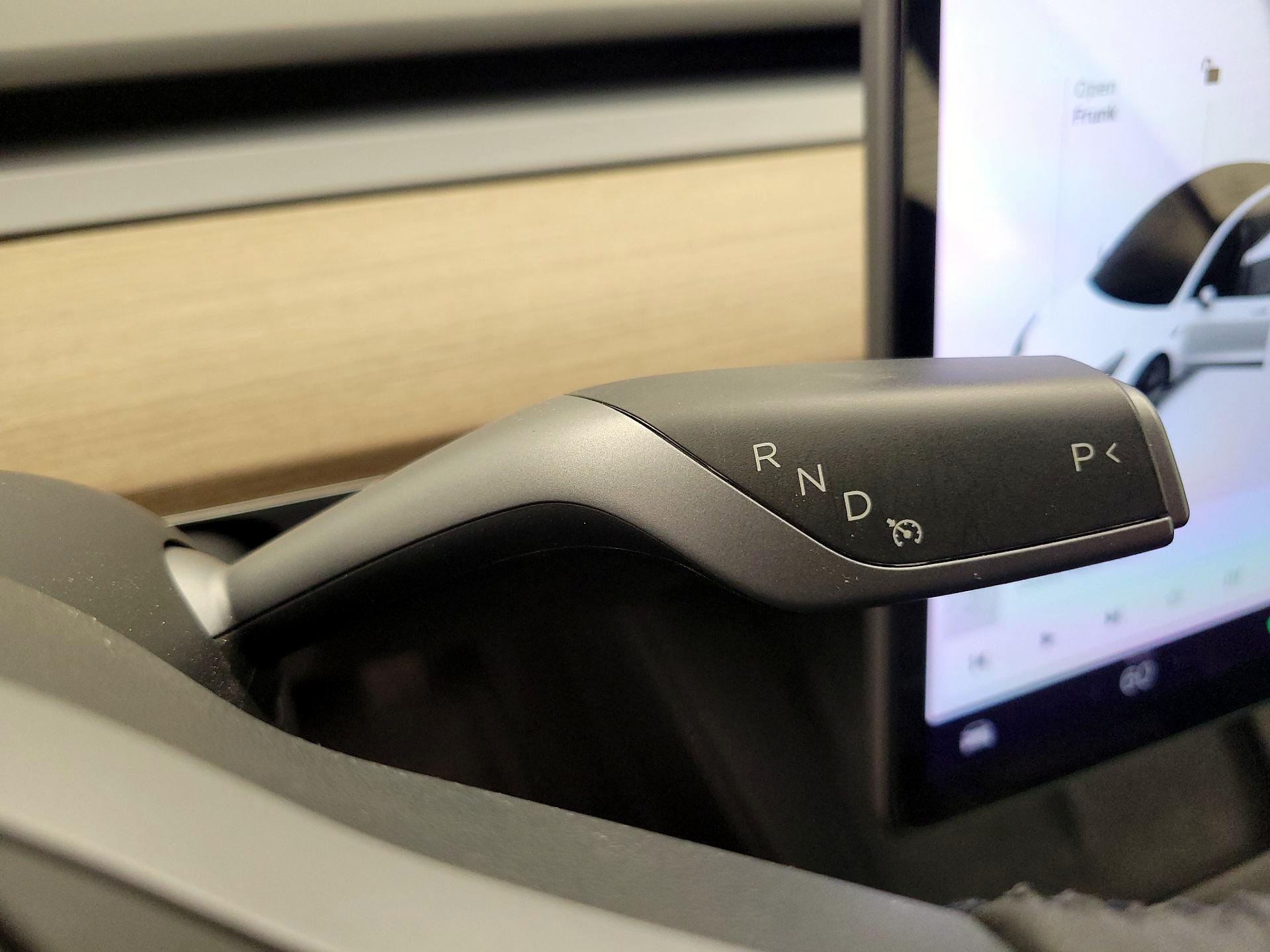 Thumbnail: 2021 Tesla Model 3 - 17