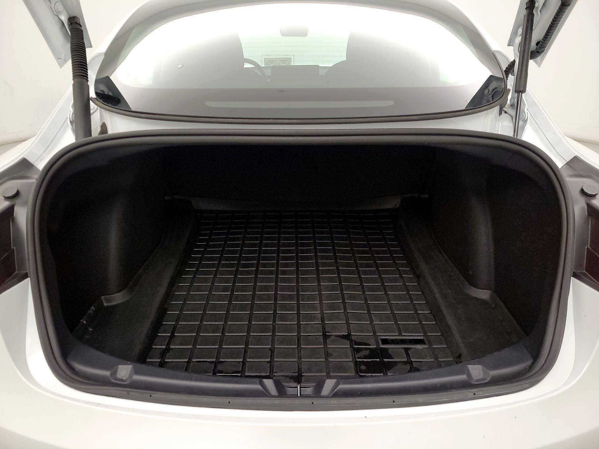 Thumbnail: 2021 Tesla Model 3 - 20