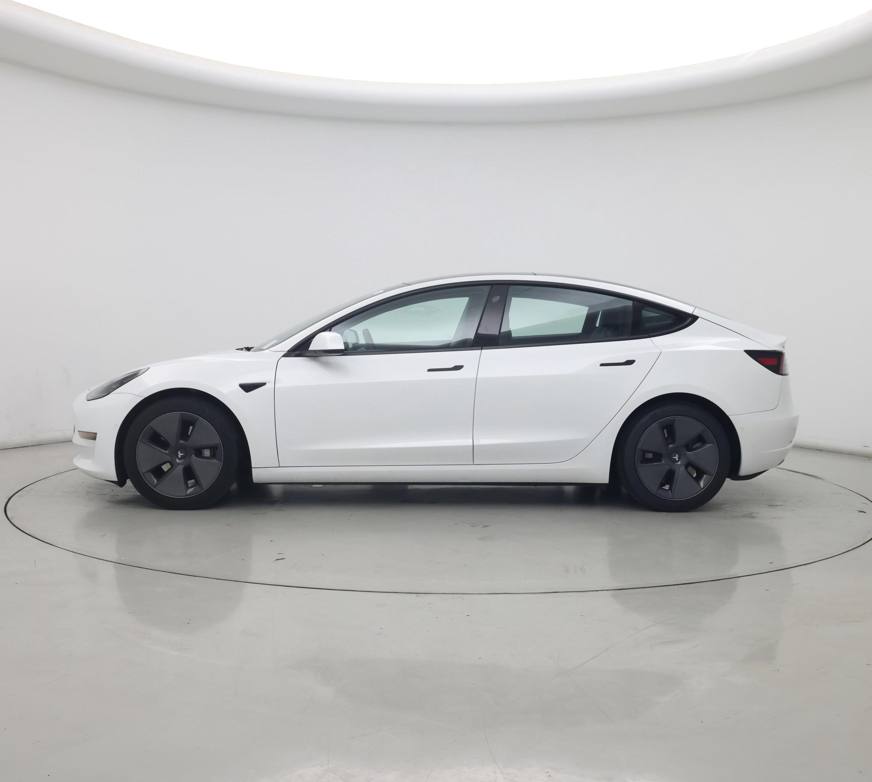 Thumbnail: 2021 Tesla Model 3 - 3