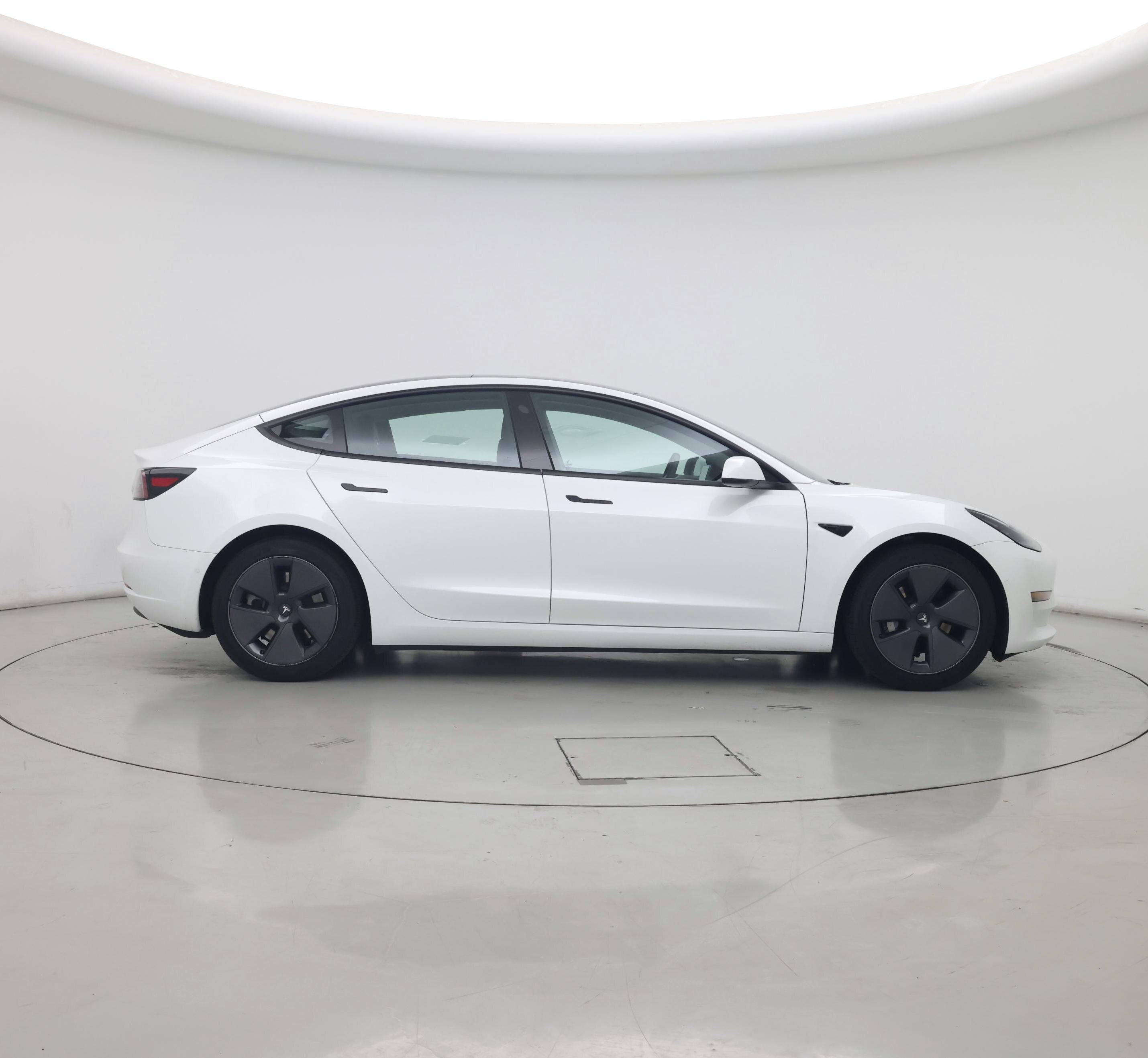 Thumbnail: 2021 Tesla Model 3 - 7