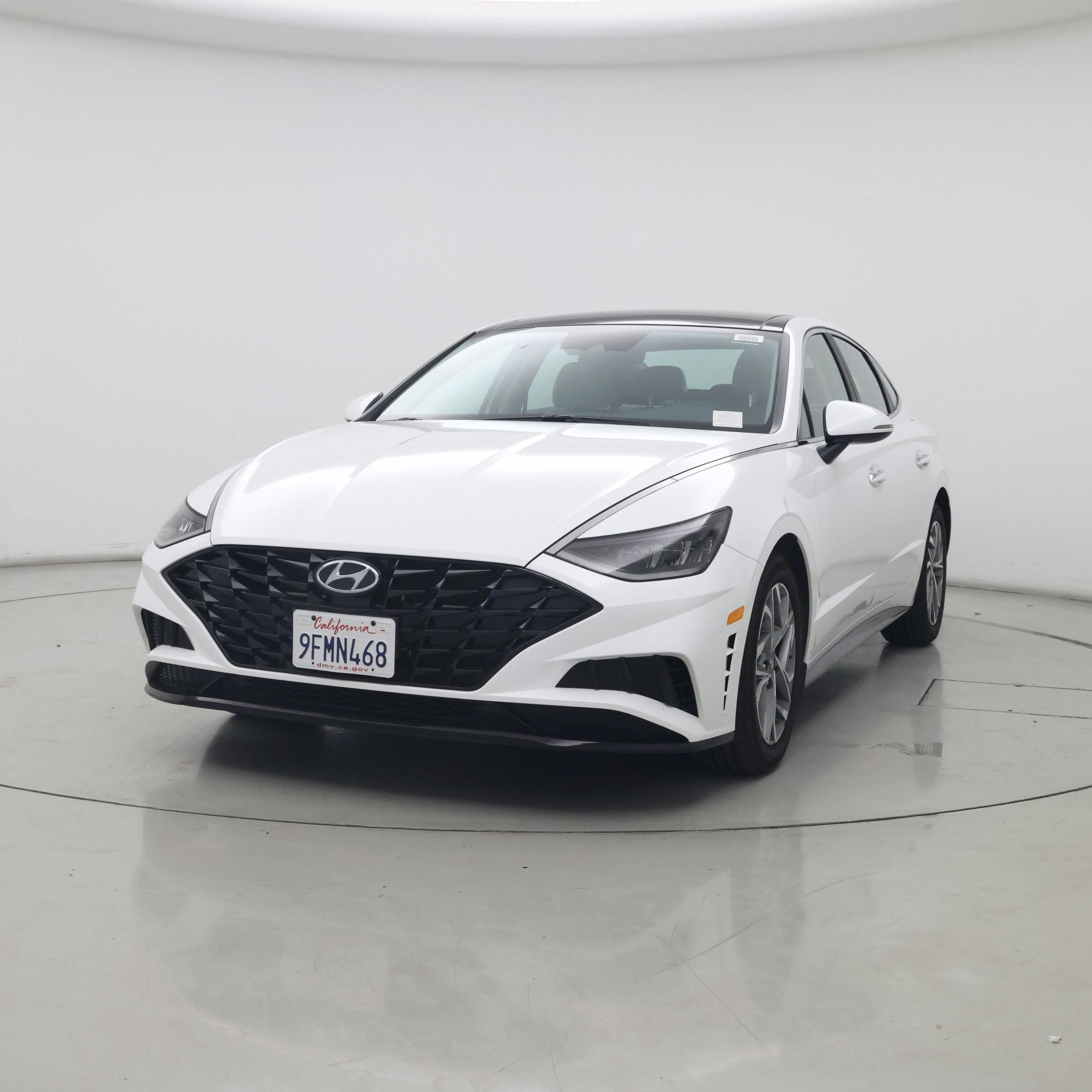 Thumbnail: 2023 Hyundai Sonata - 4