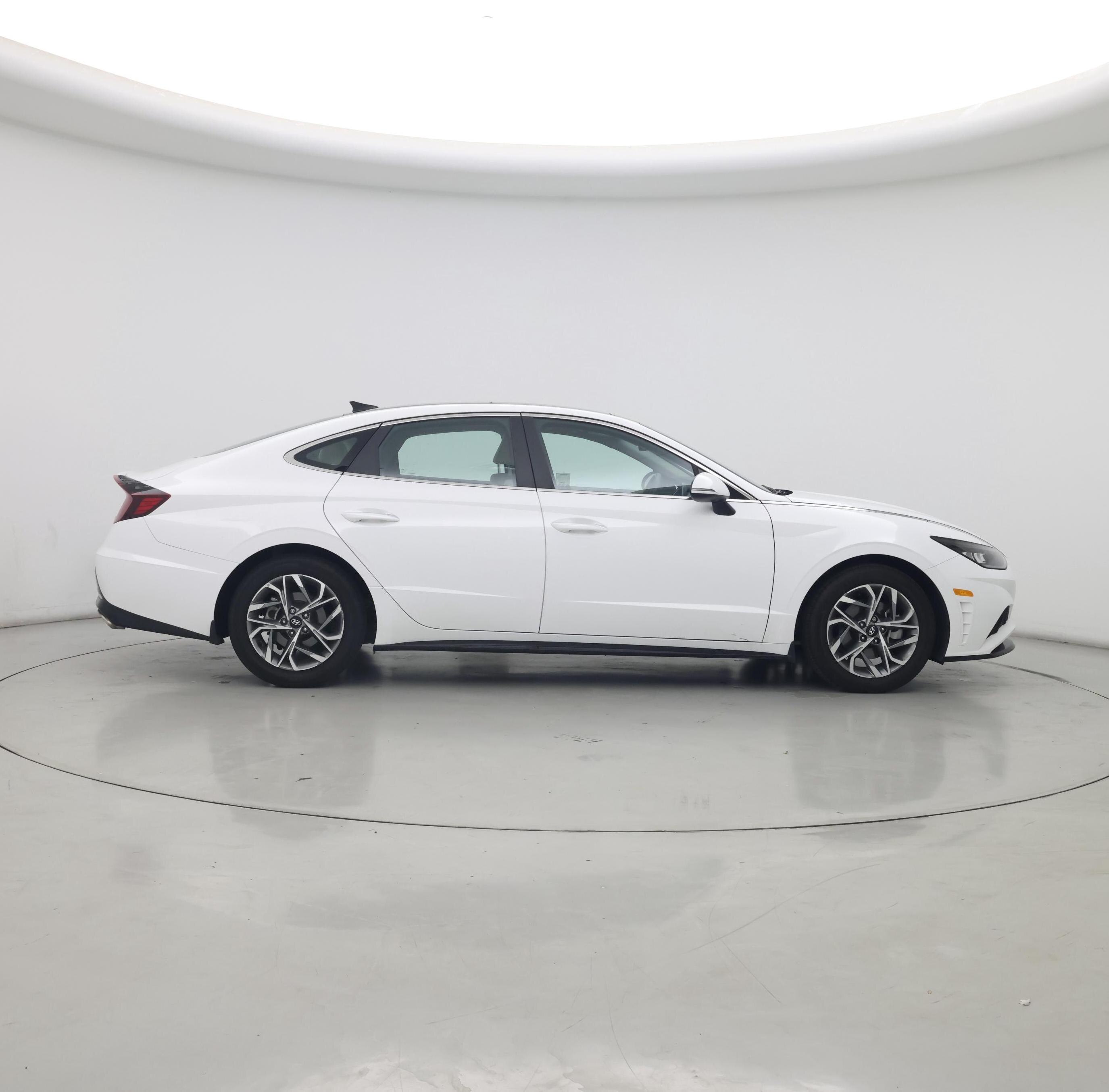 Thumbnail: 2023 Hyundai Sonata - 7