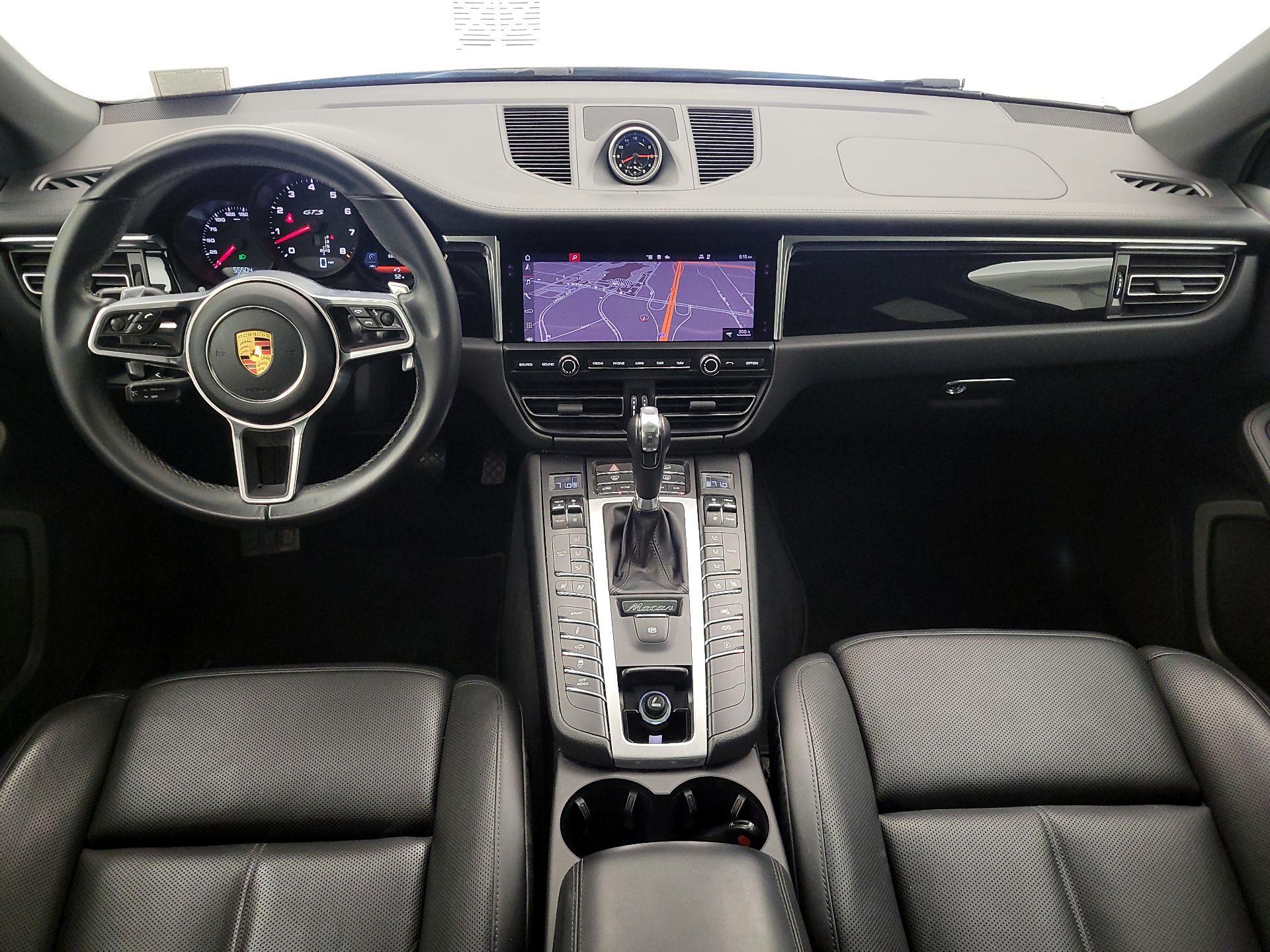 Thumbnail: 2020 Porsche Macan - 9