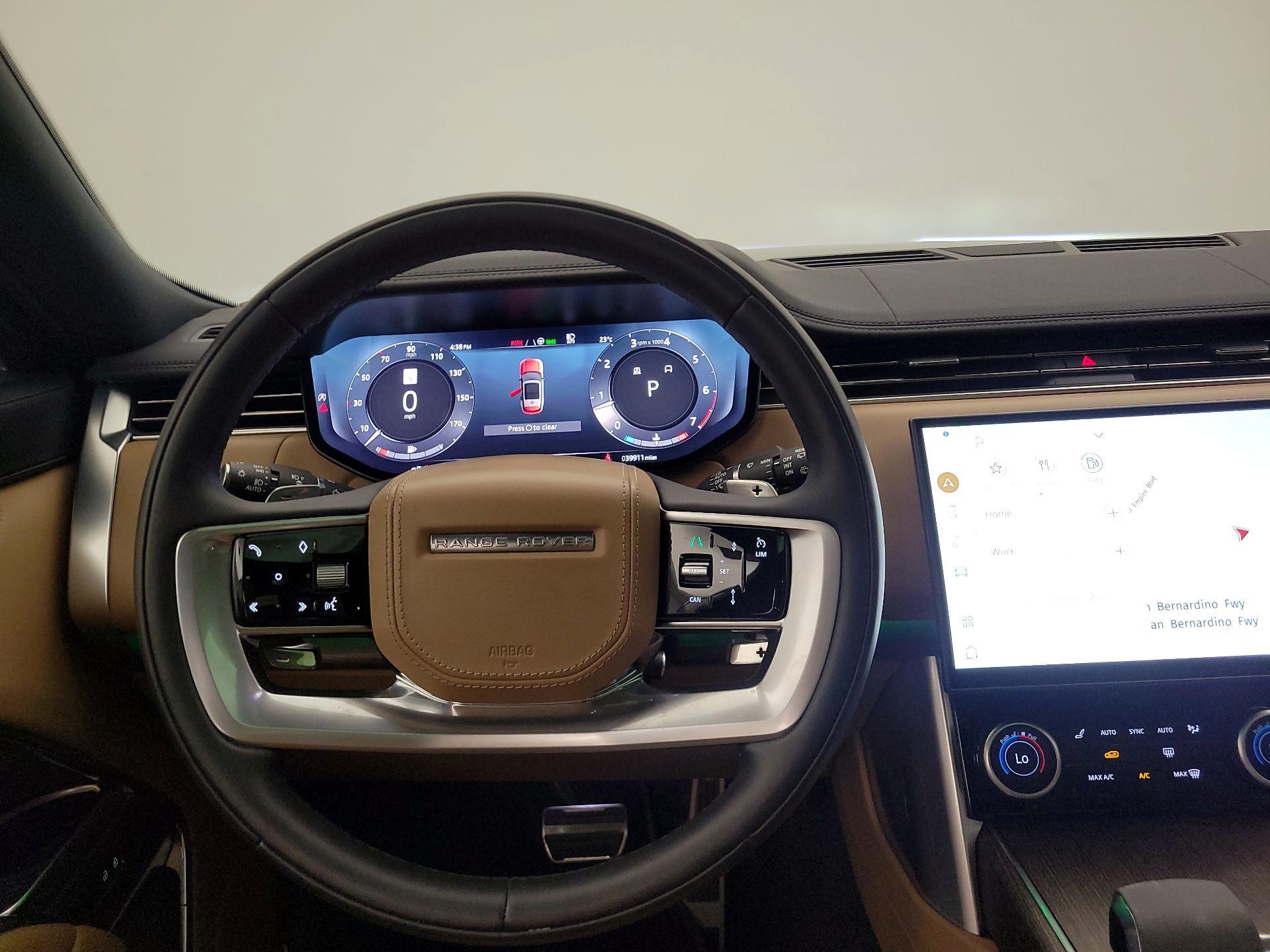 Thumbnail: 2023 Land Rover Range Rover - 10