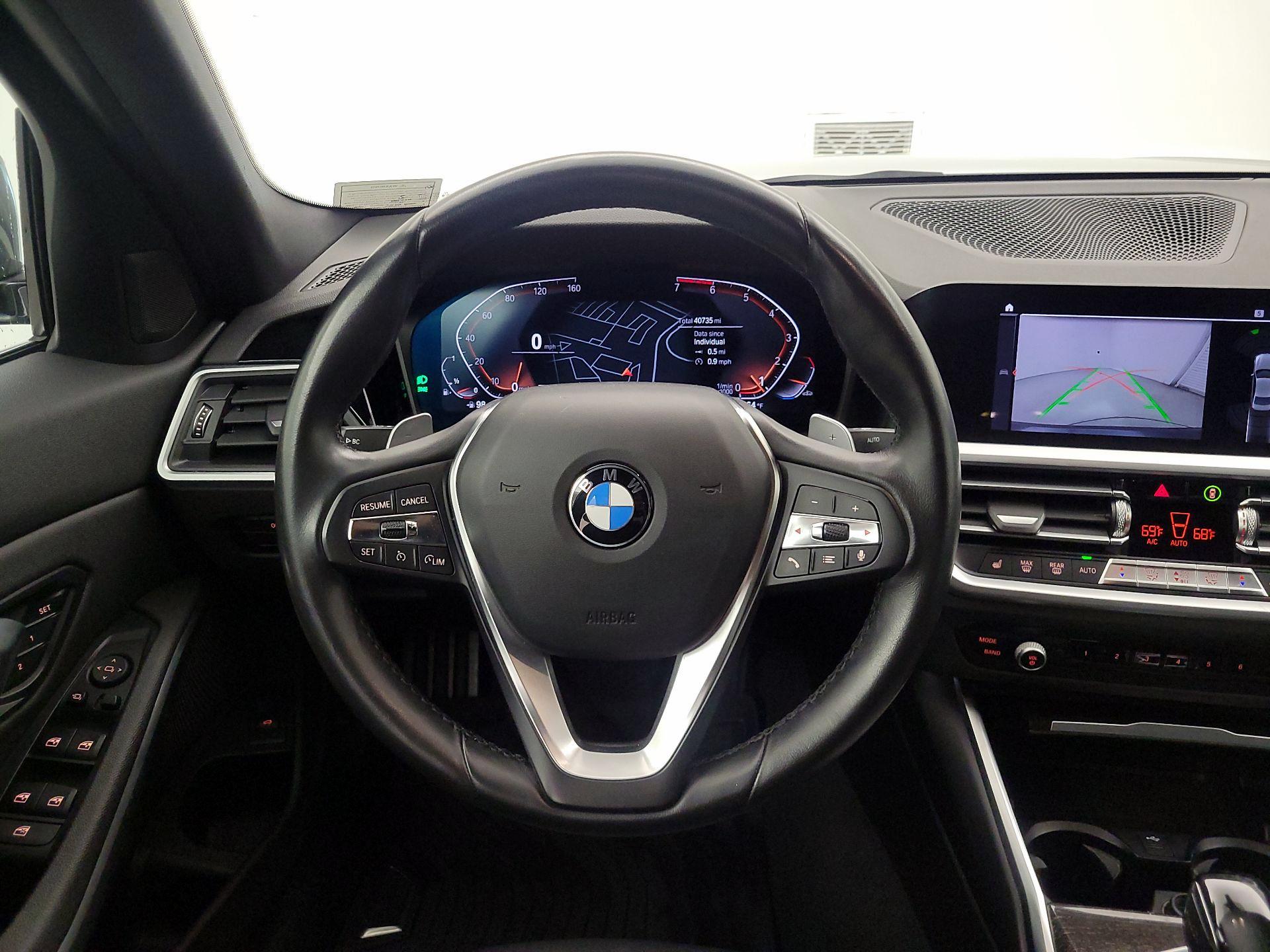 Thumbnail: 2021 BMW 3 Series - 10