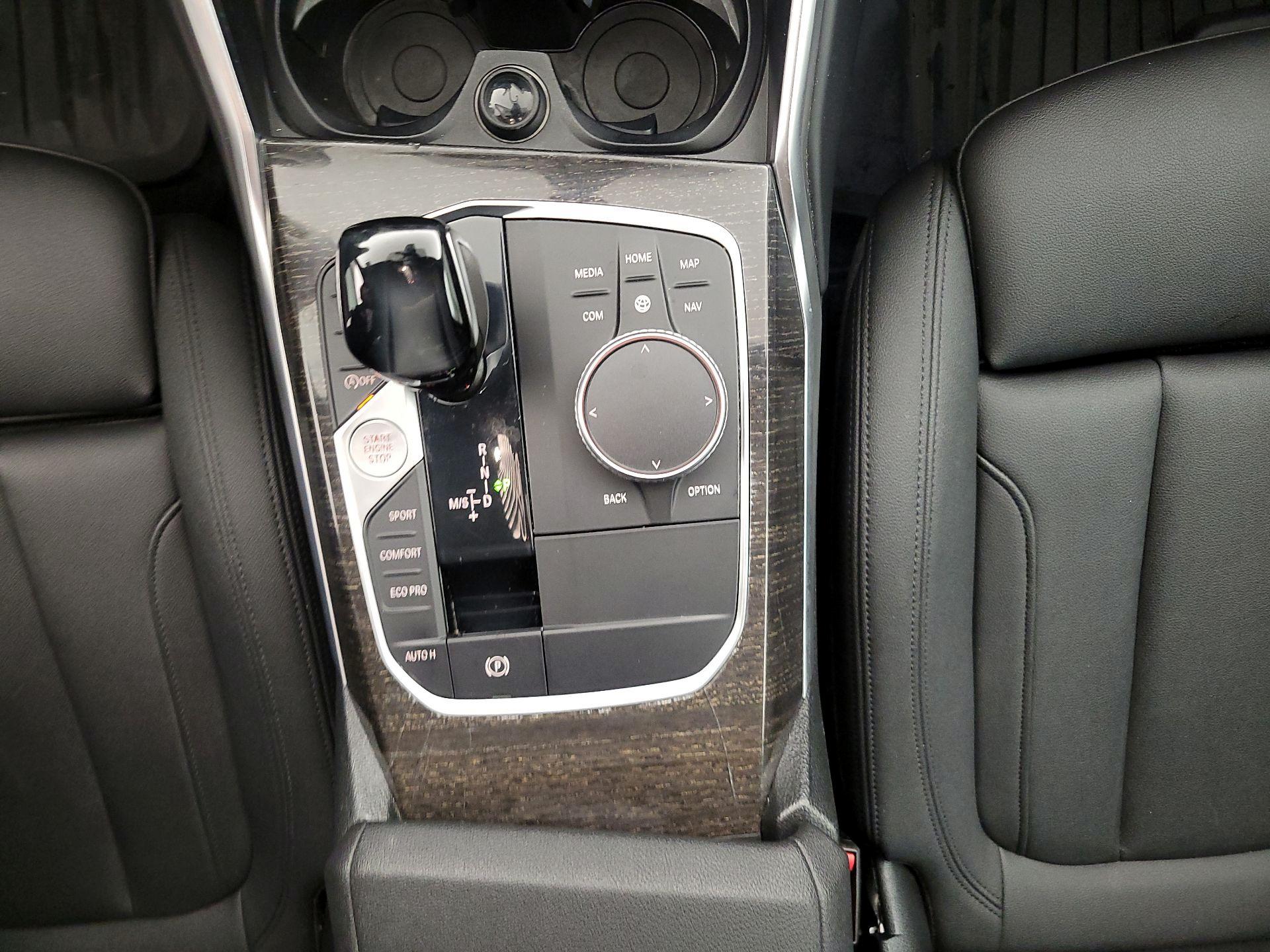 Thumbnail: 2021 BMW 3 Series - 17