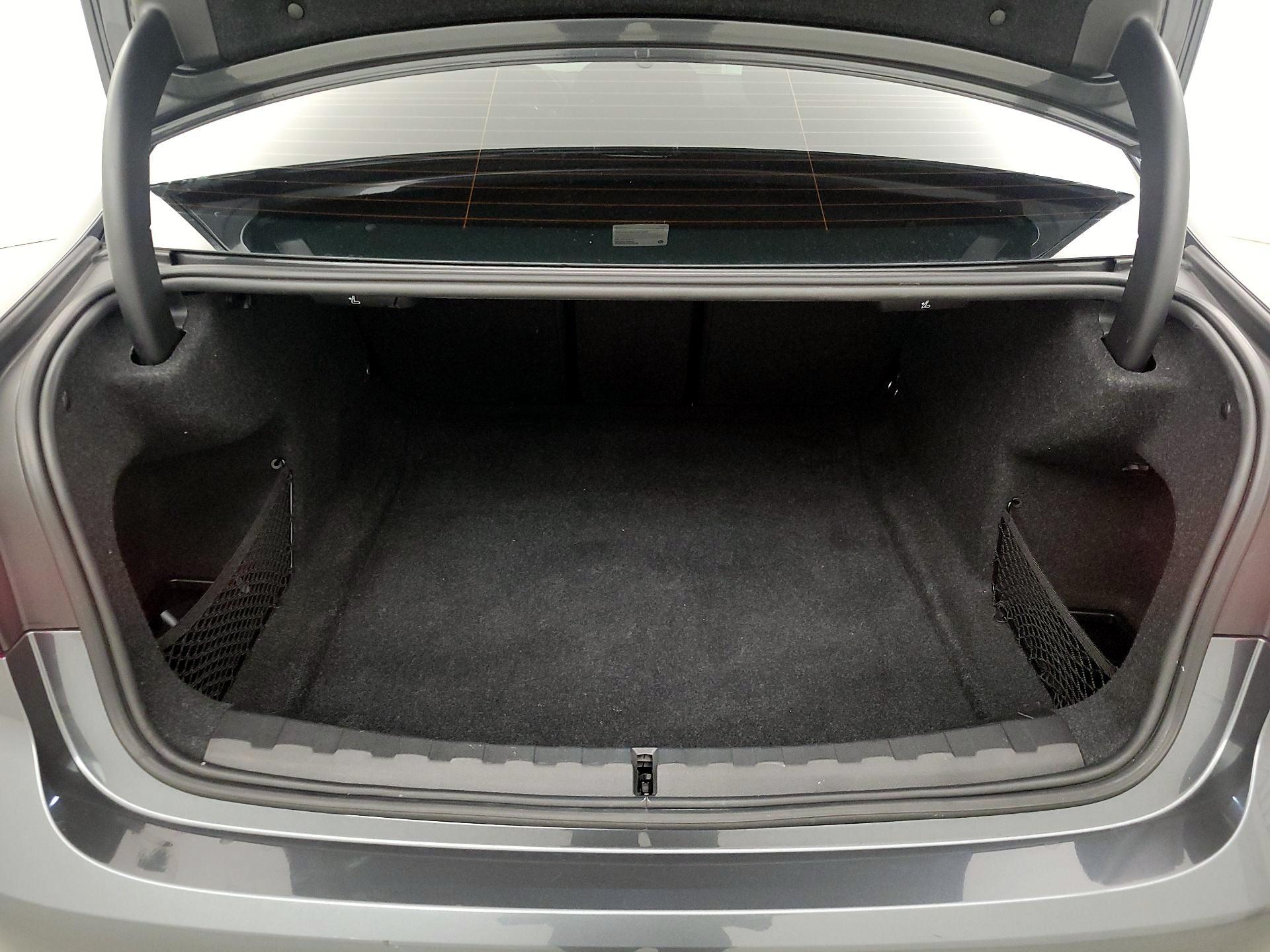 Thumbnail: 2021 BMW 3 Series - 20