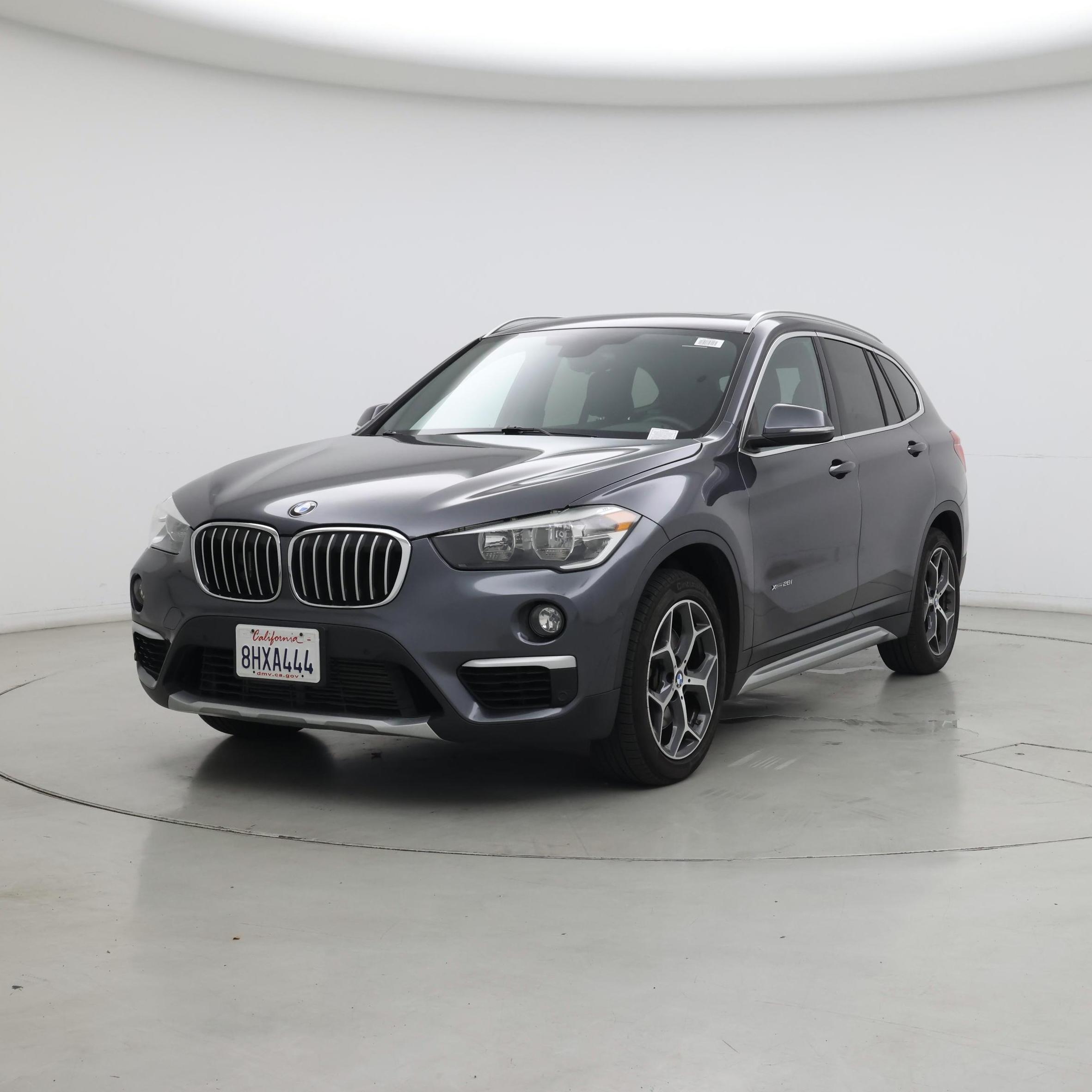 Thumbnail: 2018 BMW X1 - 4