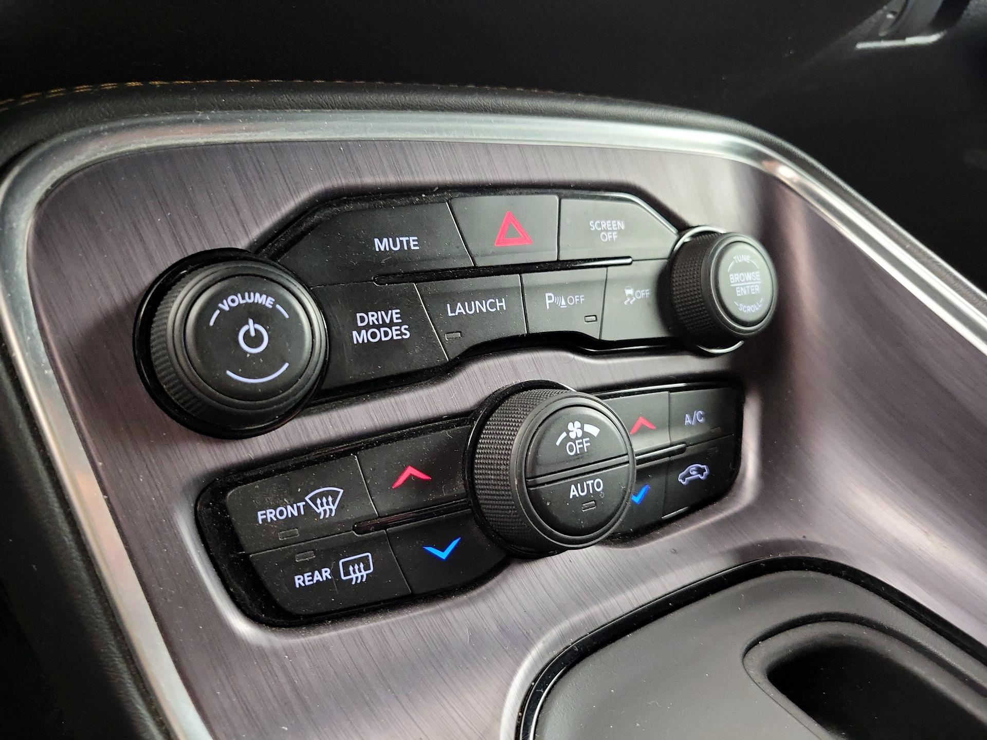 Thumbnail: 2019 Dodge Challenger - 17