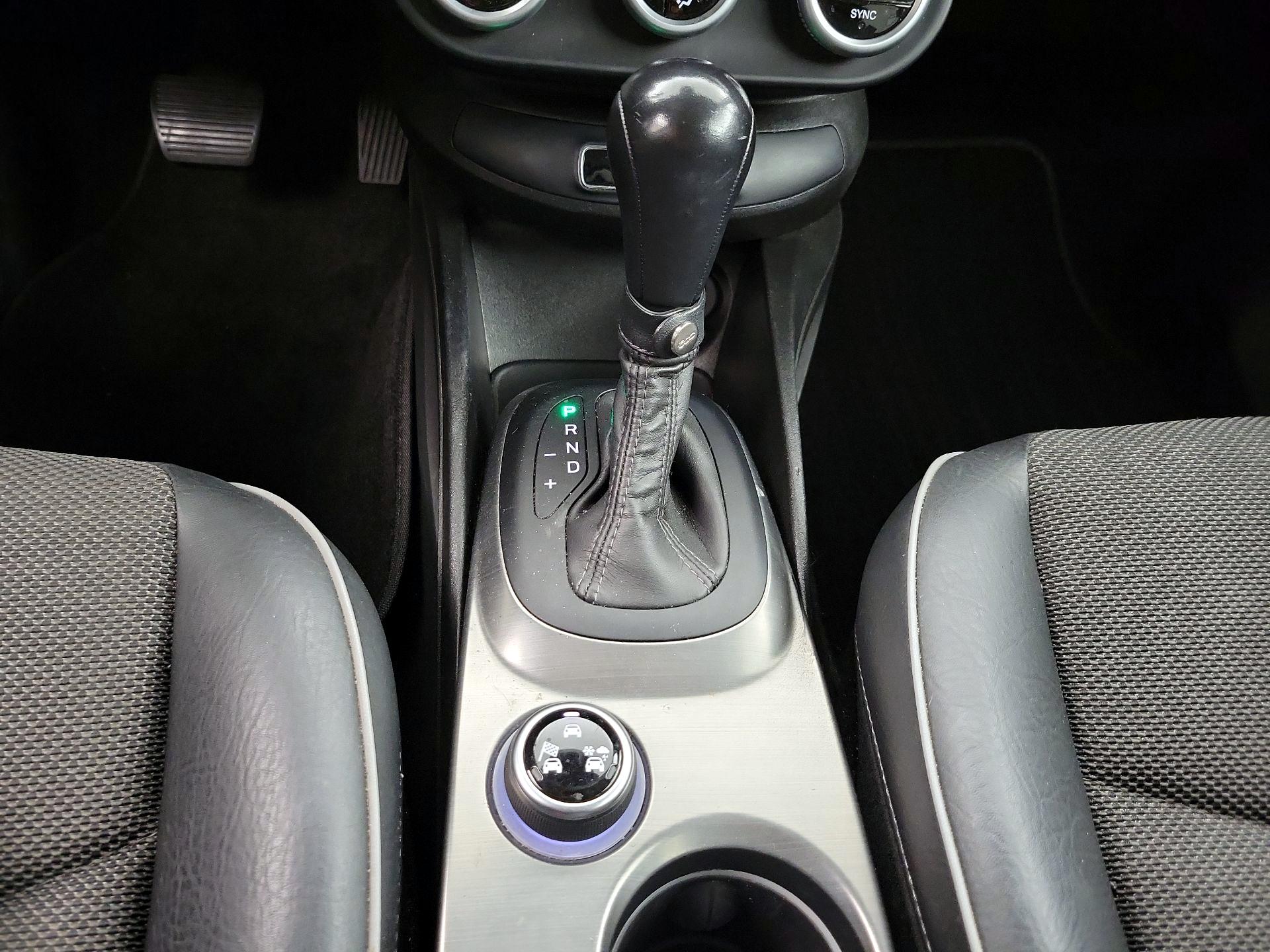 Thumbnail: 2017 Fiat 500X - 17