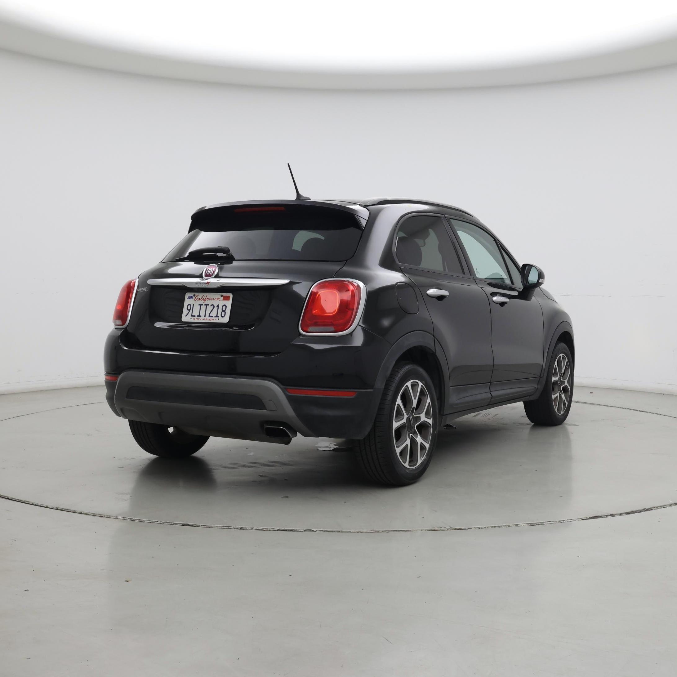 Thumbnail: 2017 Fiat 500X - 8