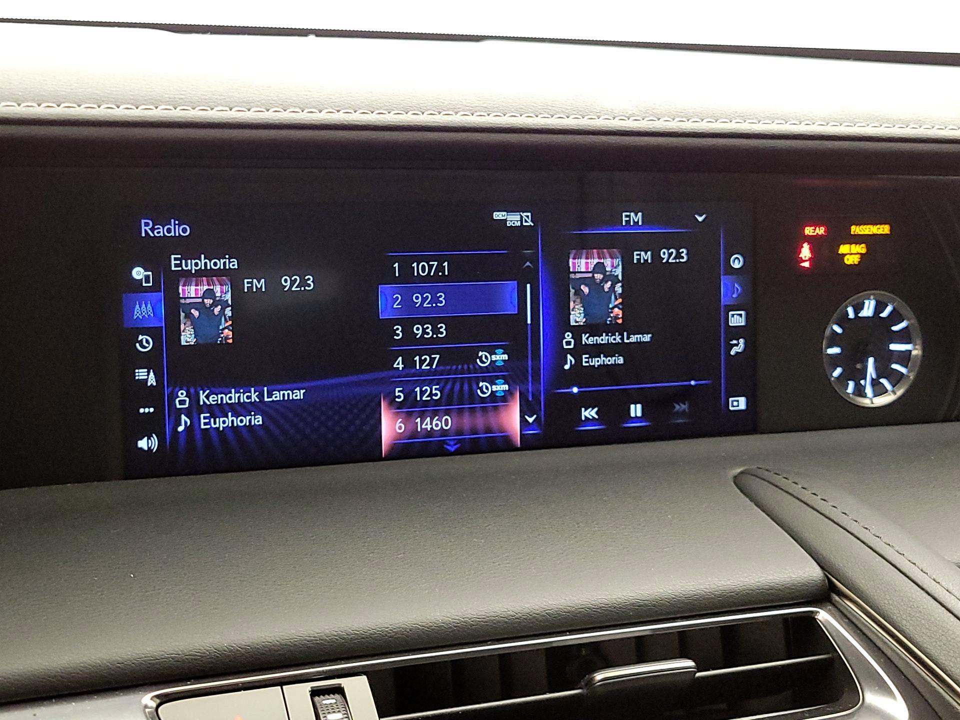 Thumbnail: 2021 Lexus LC - 15