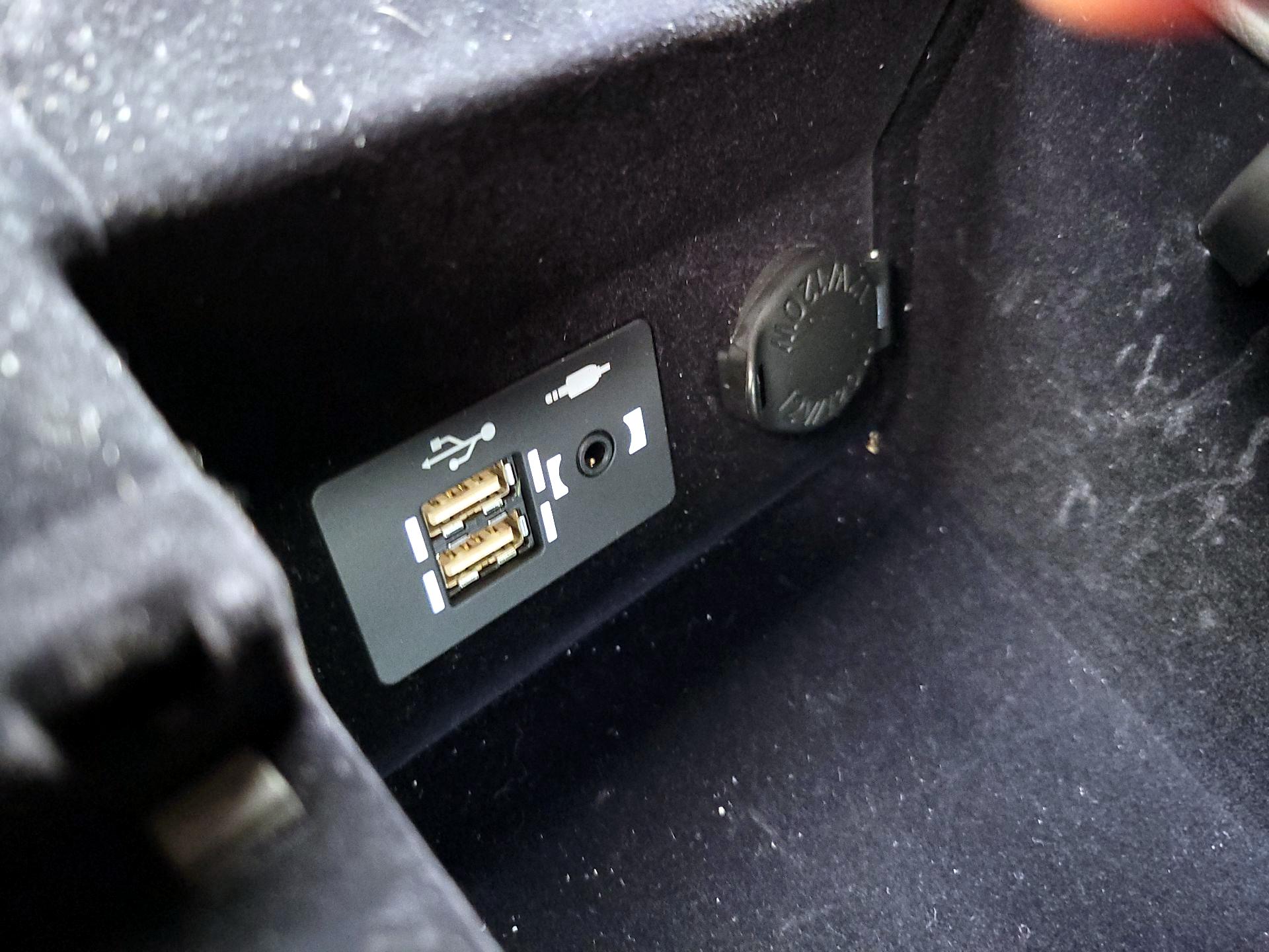 Thumbnail: 2021 Lexus LC - 18