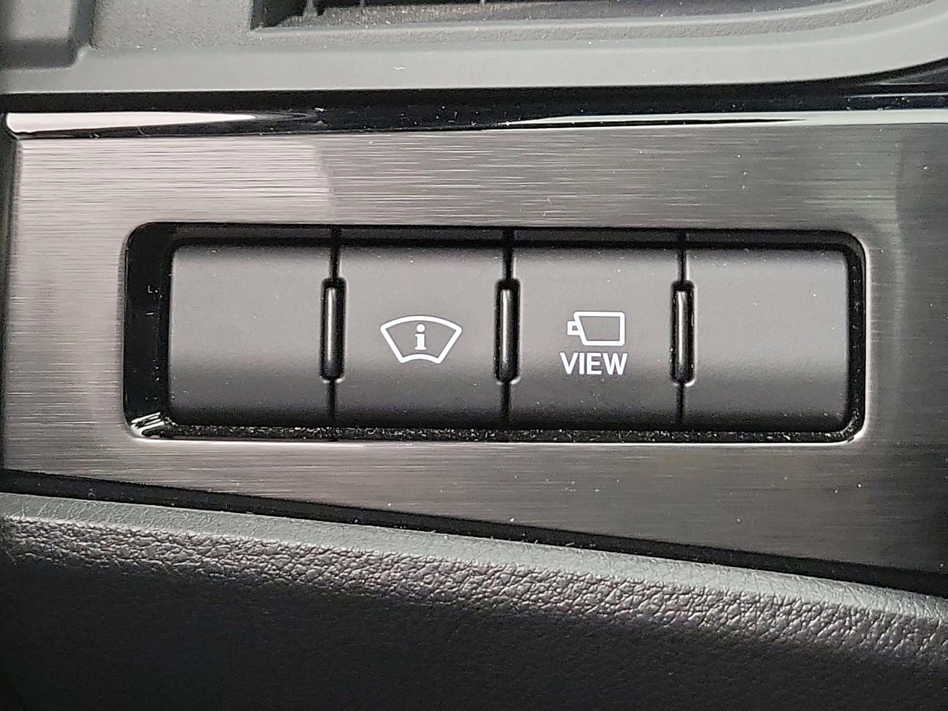 Thumbnail: 2023 Lexus ES - 13