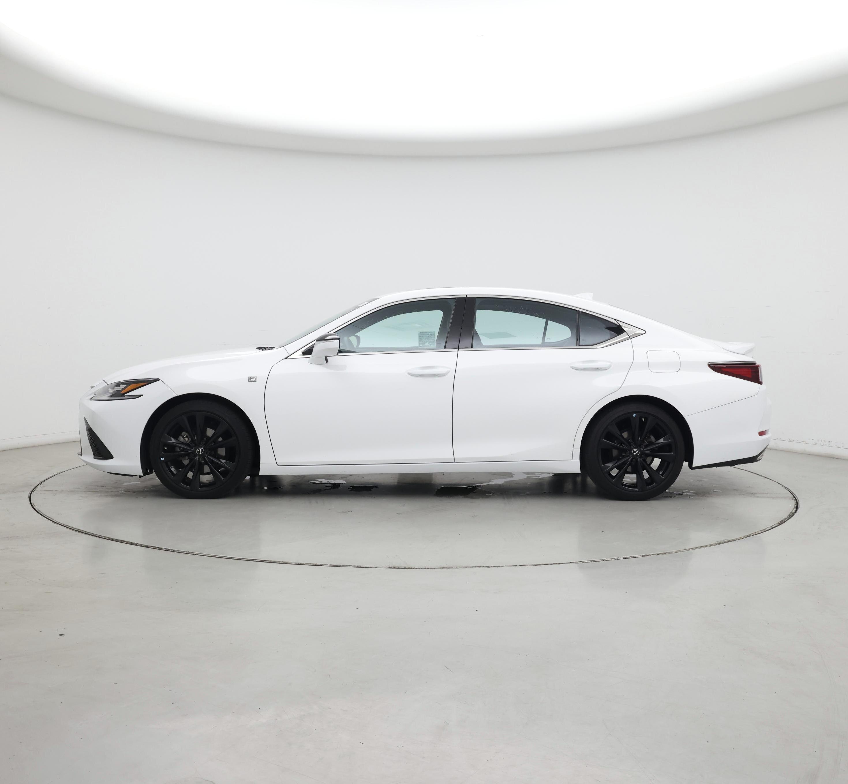 Thumbnail: 2023 Lexus ES - 3