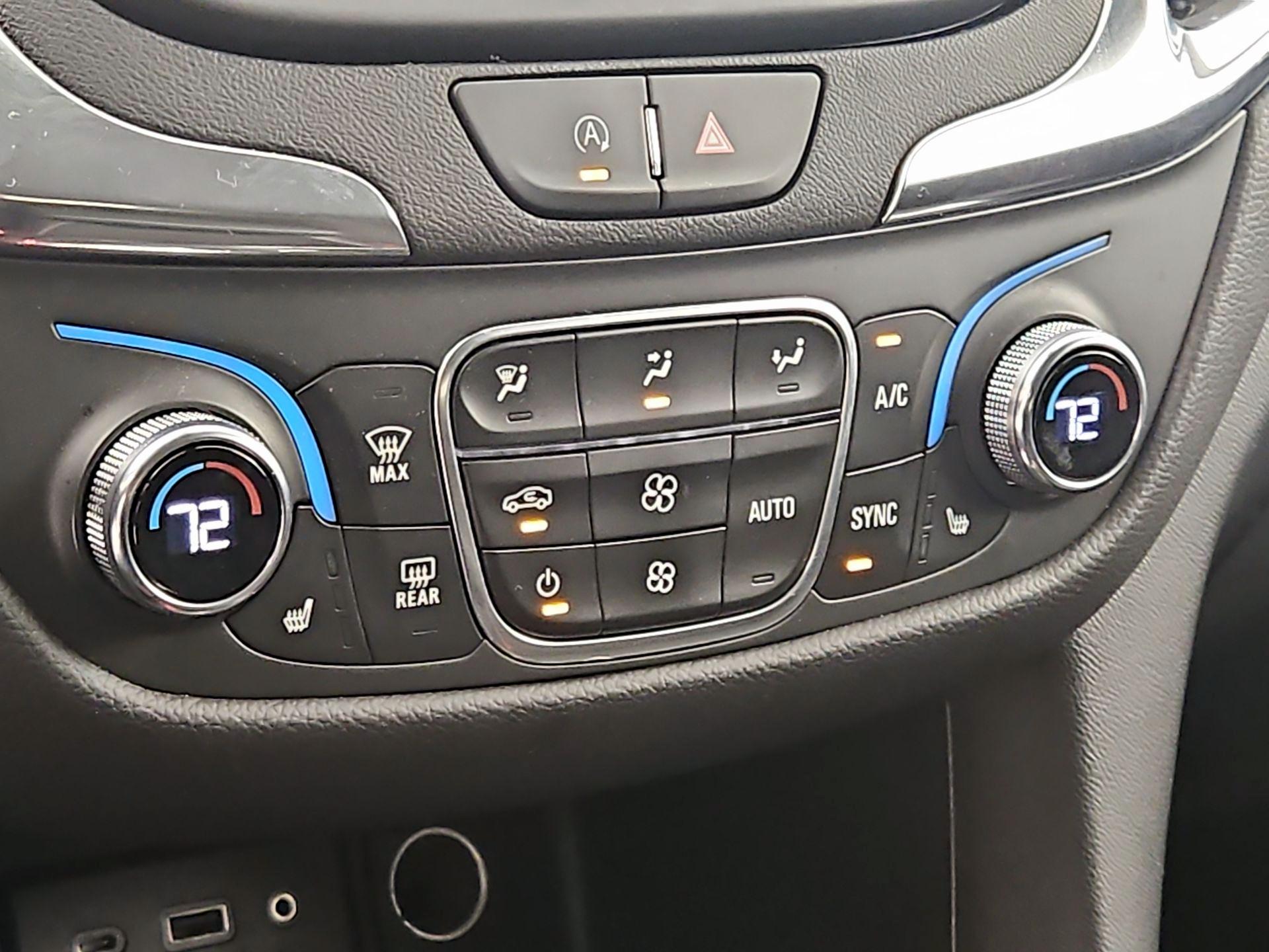 Thumbnail: 2023 Chevrolet Equinox - 16