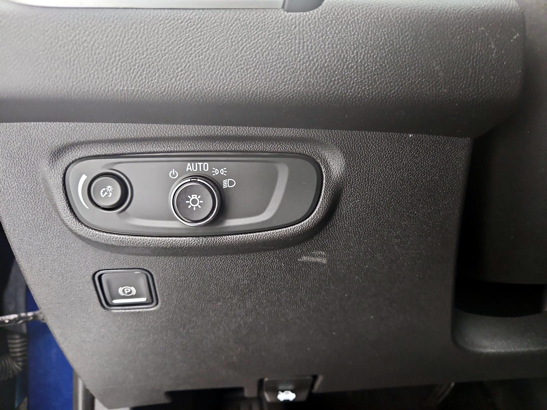 Thumbnail: 2023 GMC Terrain - 13