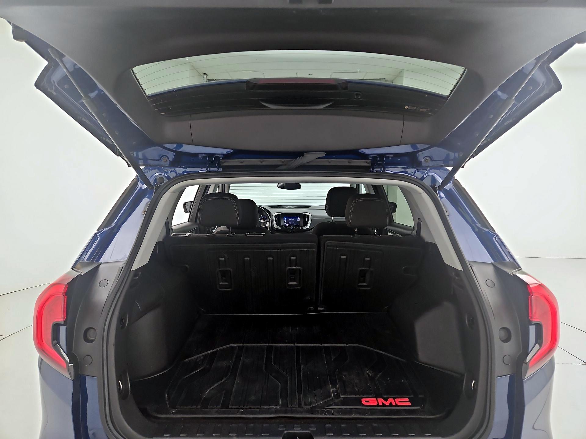 Thumbnail: 2023 GMC Terrain - 20