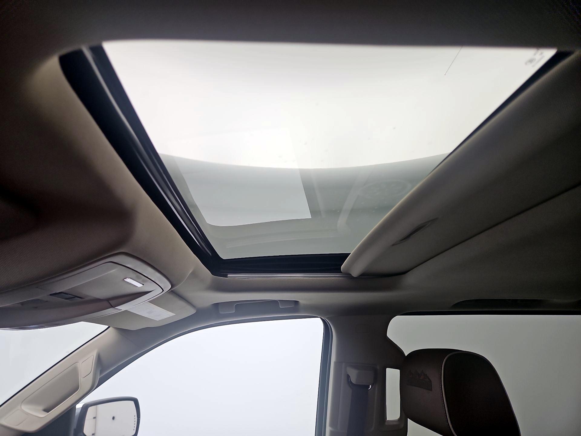 Thumbnail: 2016 Chevrolet Silverado 1500 - 20