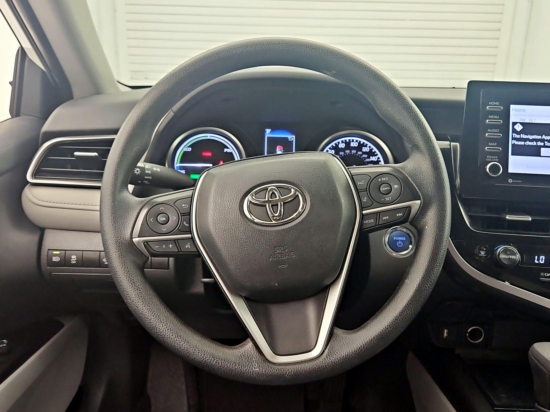 Thumbnail: 2023 Toyota Camry - 10