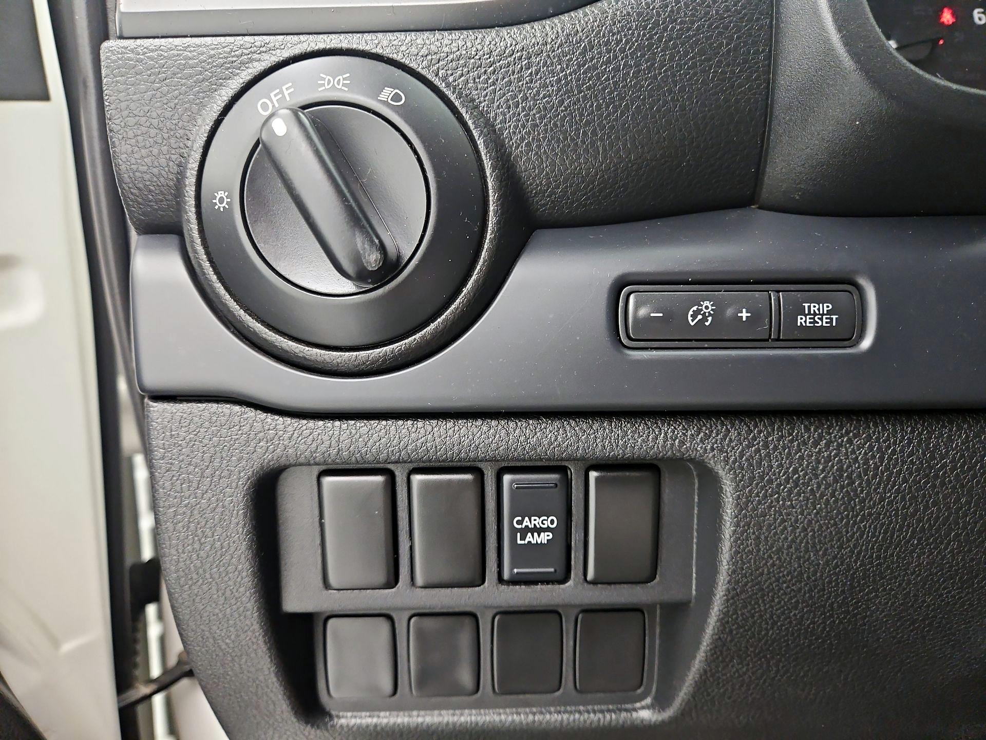 Thumbnail: 2017 Nissan Titan - 13