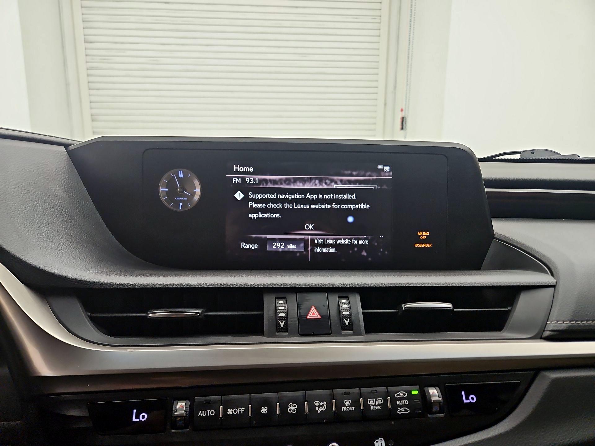 Thumbnail: 2019 Lexus ES - 14