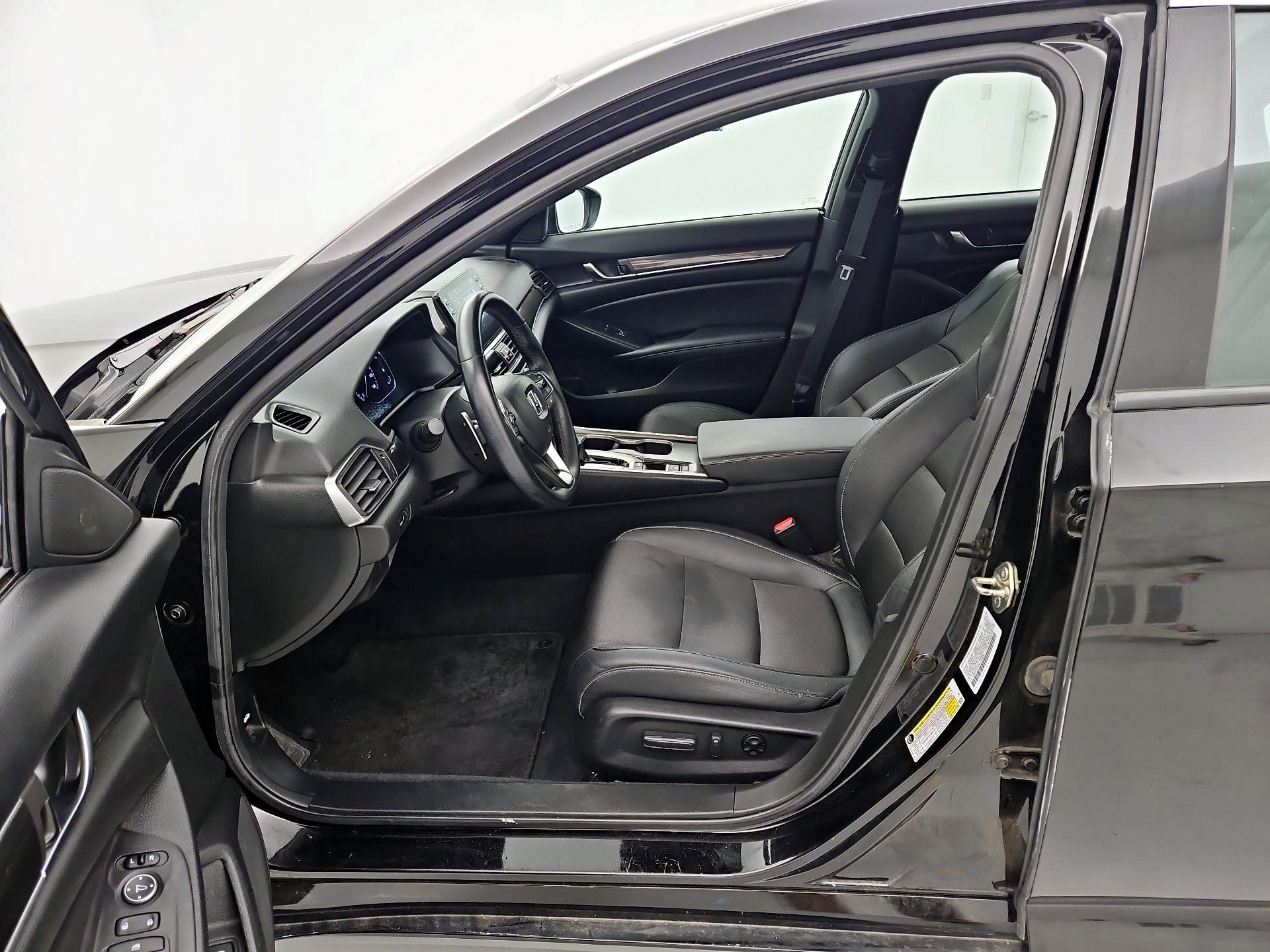 Thumbnail: 2019 Honda Accord - 11