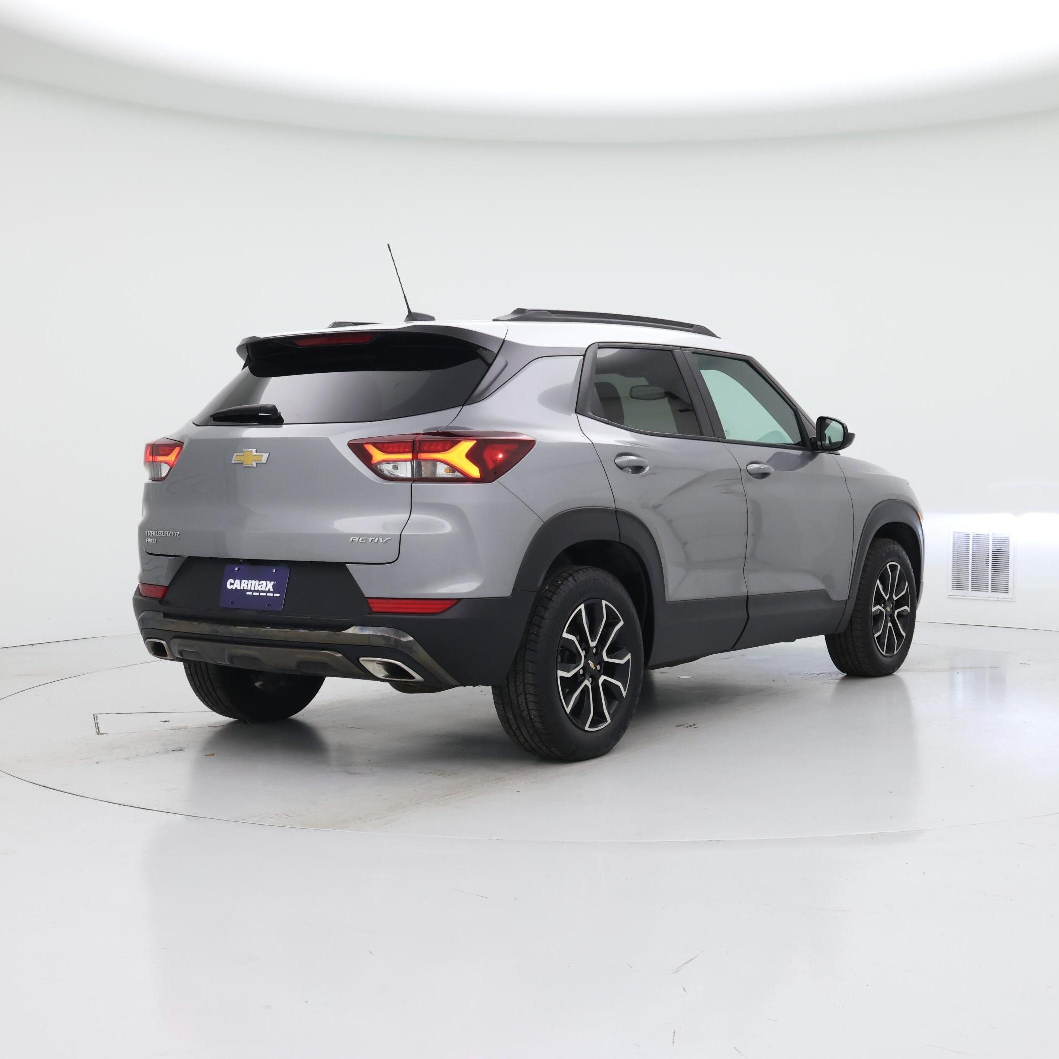 Thumbnail: 2023 Chevrolet TrailBlazer - 8