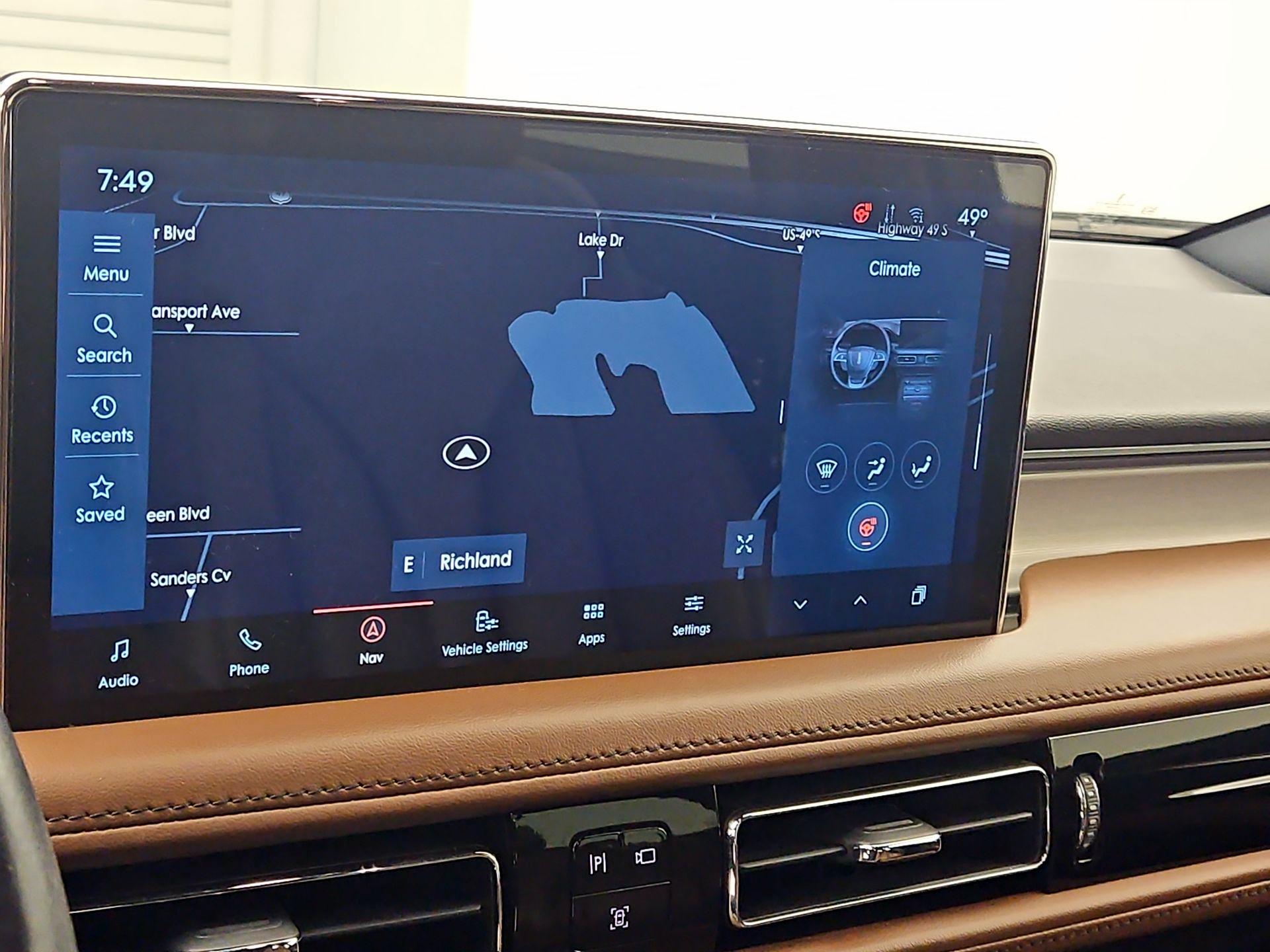 Thumbnail: 2023 Lincoln Nautilus - 14