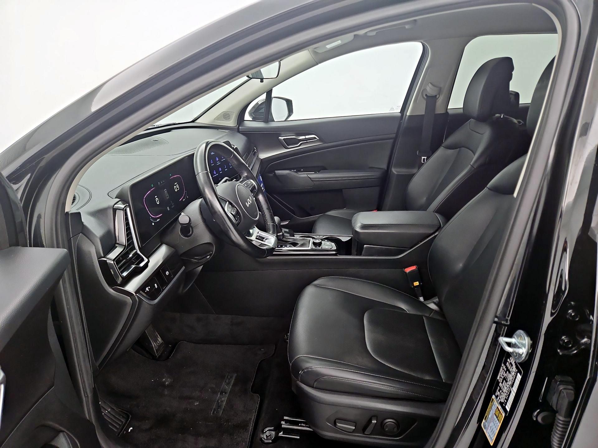 Thumbnail: 2023 Kia Sportage - 11