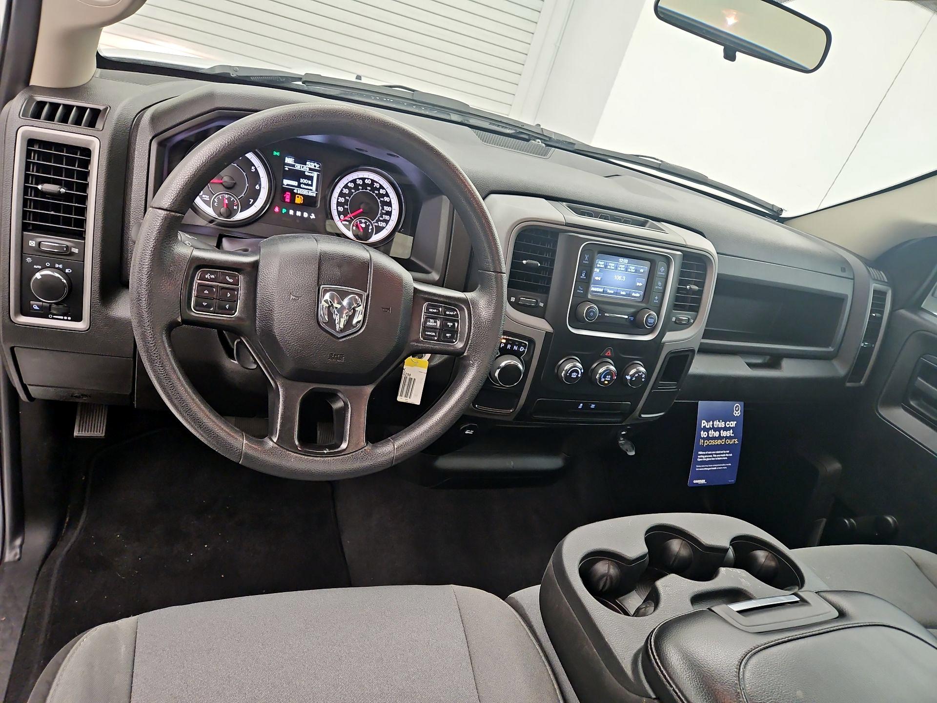 Thumbnail: 2023 RAM 1500 Classic - 9