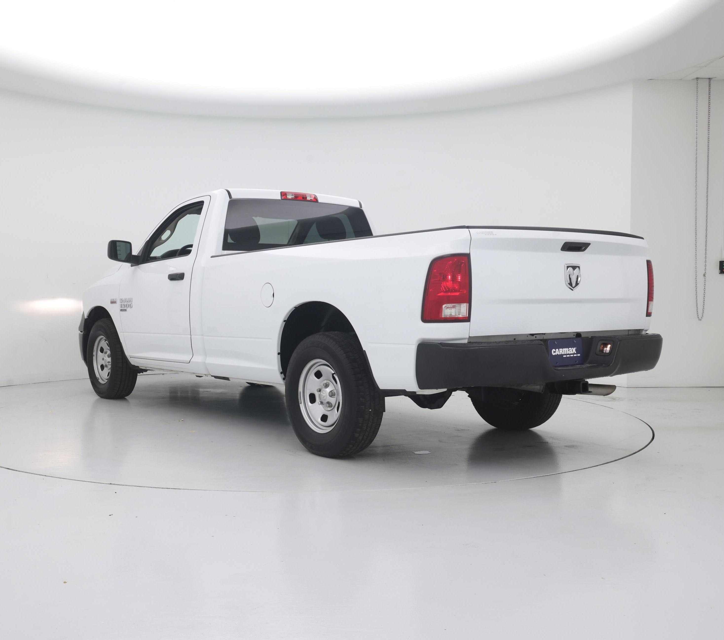 Thumbnail: 2023 RAM 1500 Classic - 2