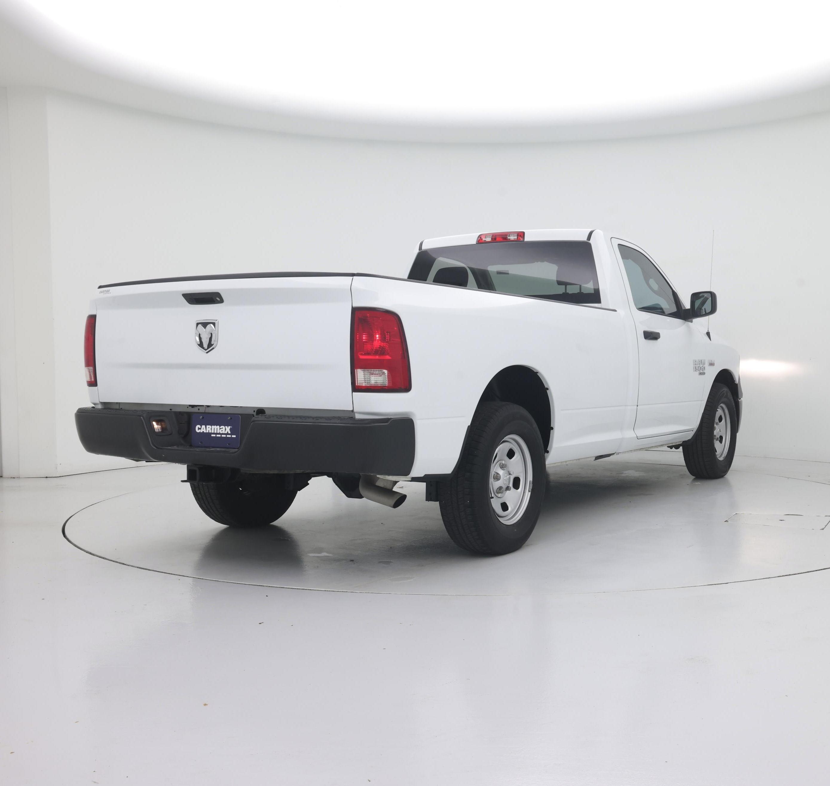 Thumbnail: 2023 RAM 1500 Classic - 8