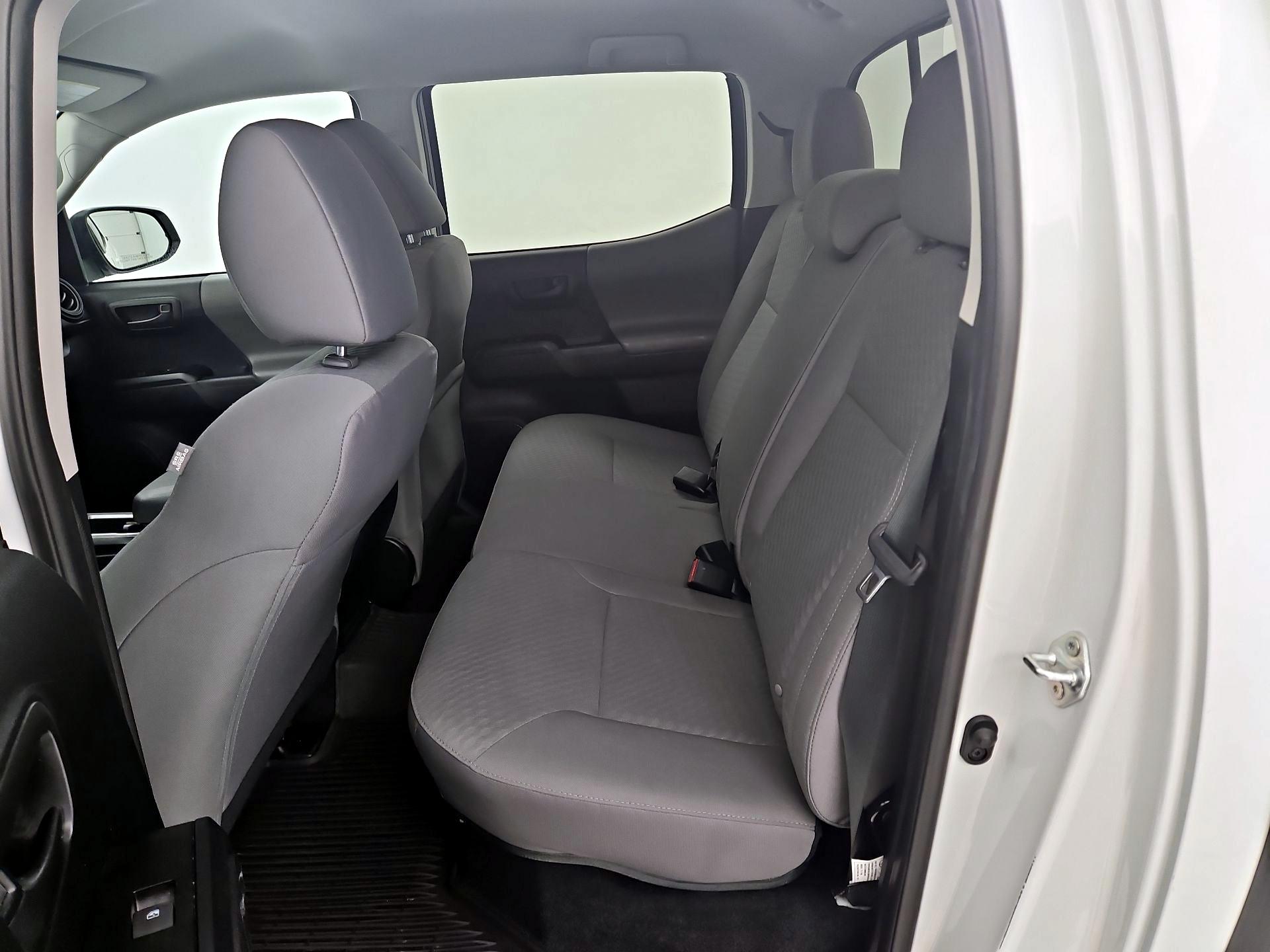 Thumbnail: 2021 Toyota Tacoma - 20