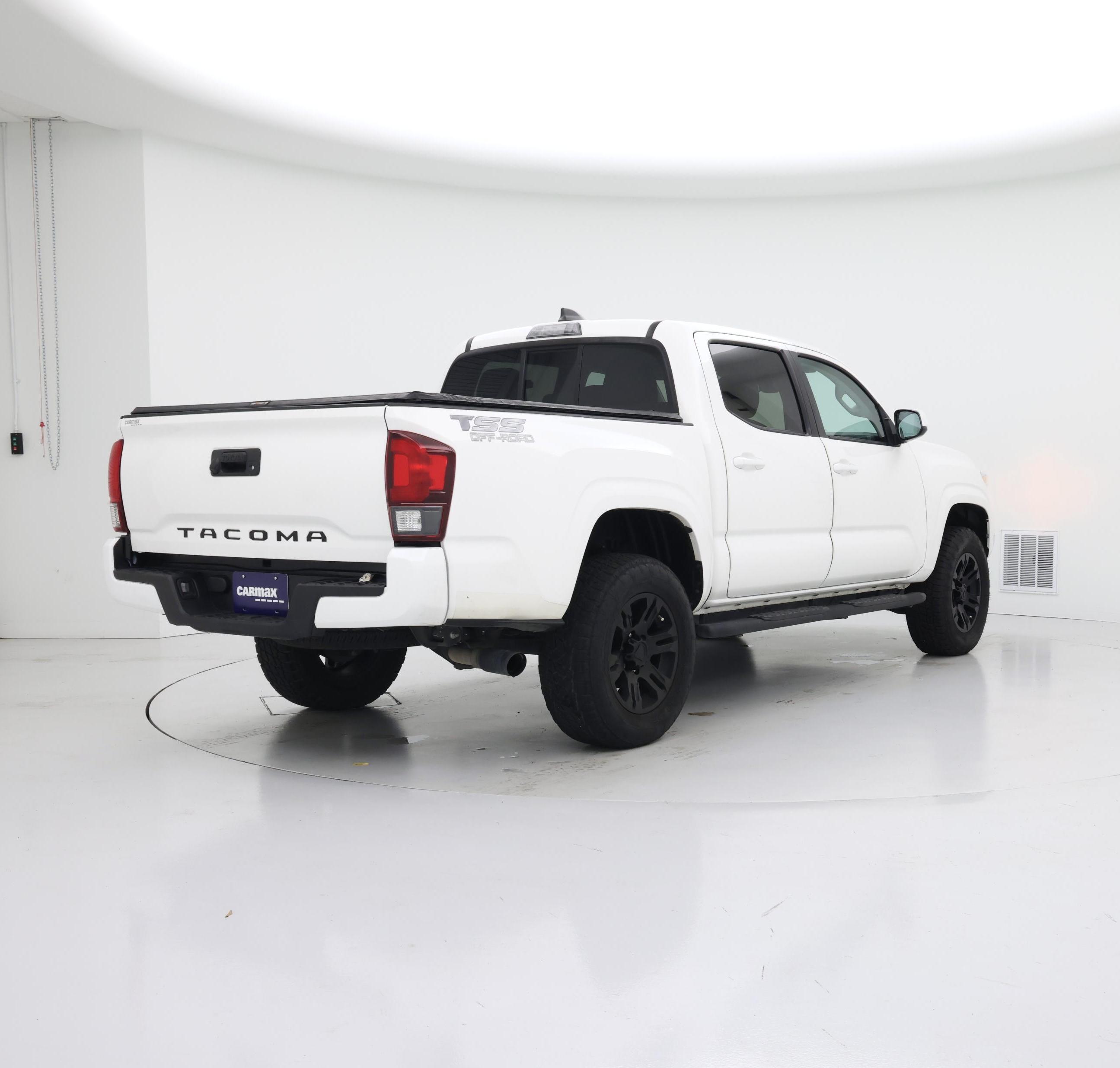 Thumbnail: 2021 Toyota Tacoma - 8