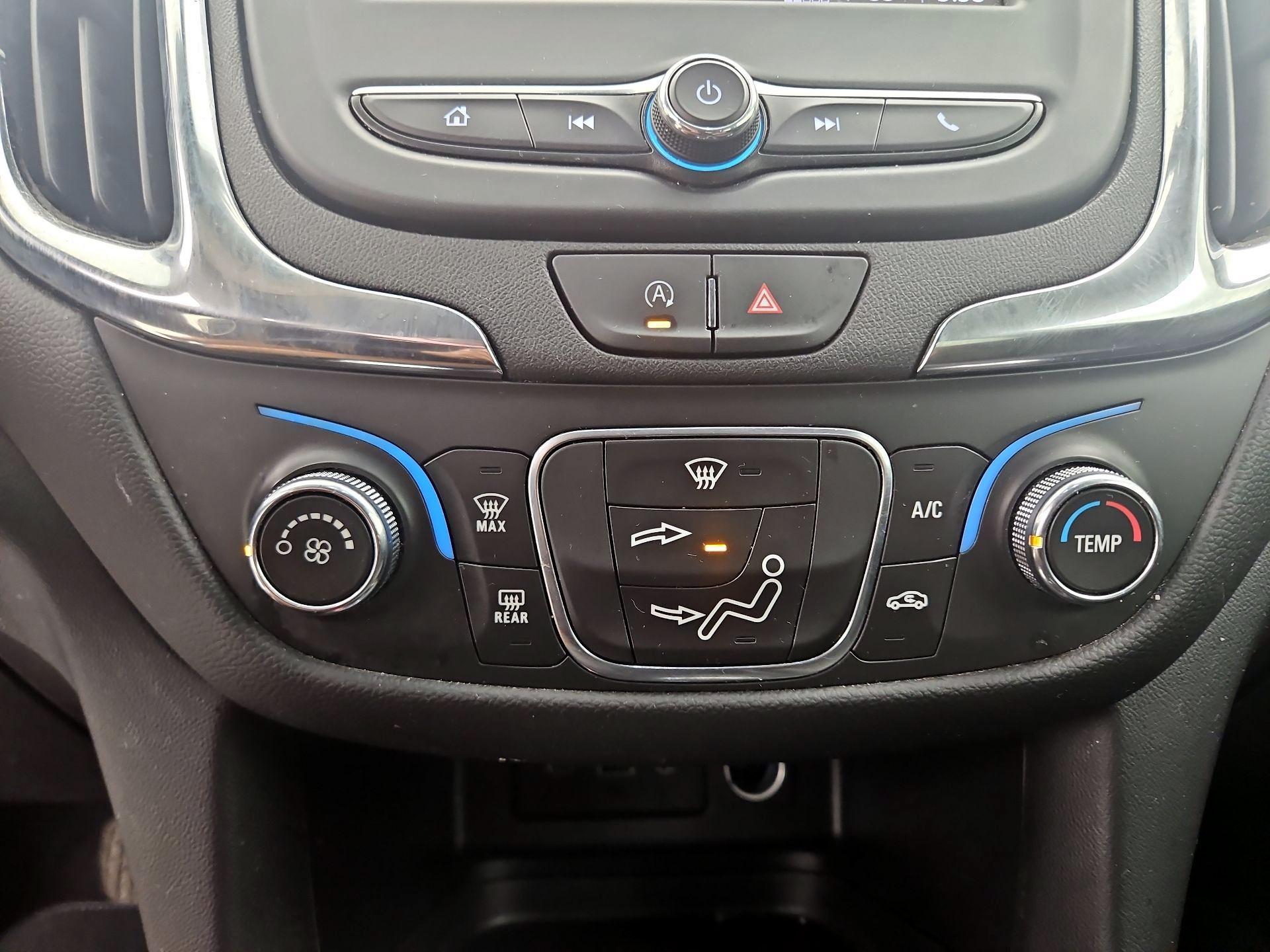 Thumbnail: 2023 Chevrolet Equinox - 17