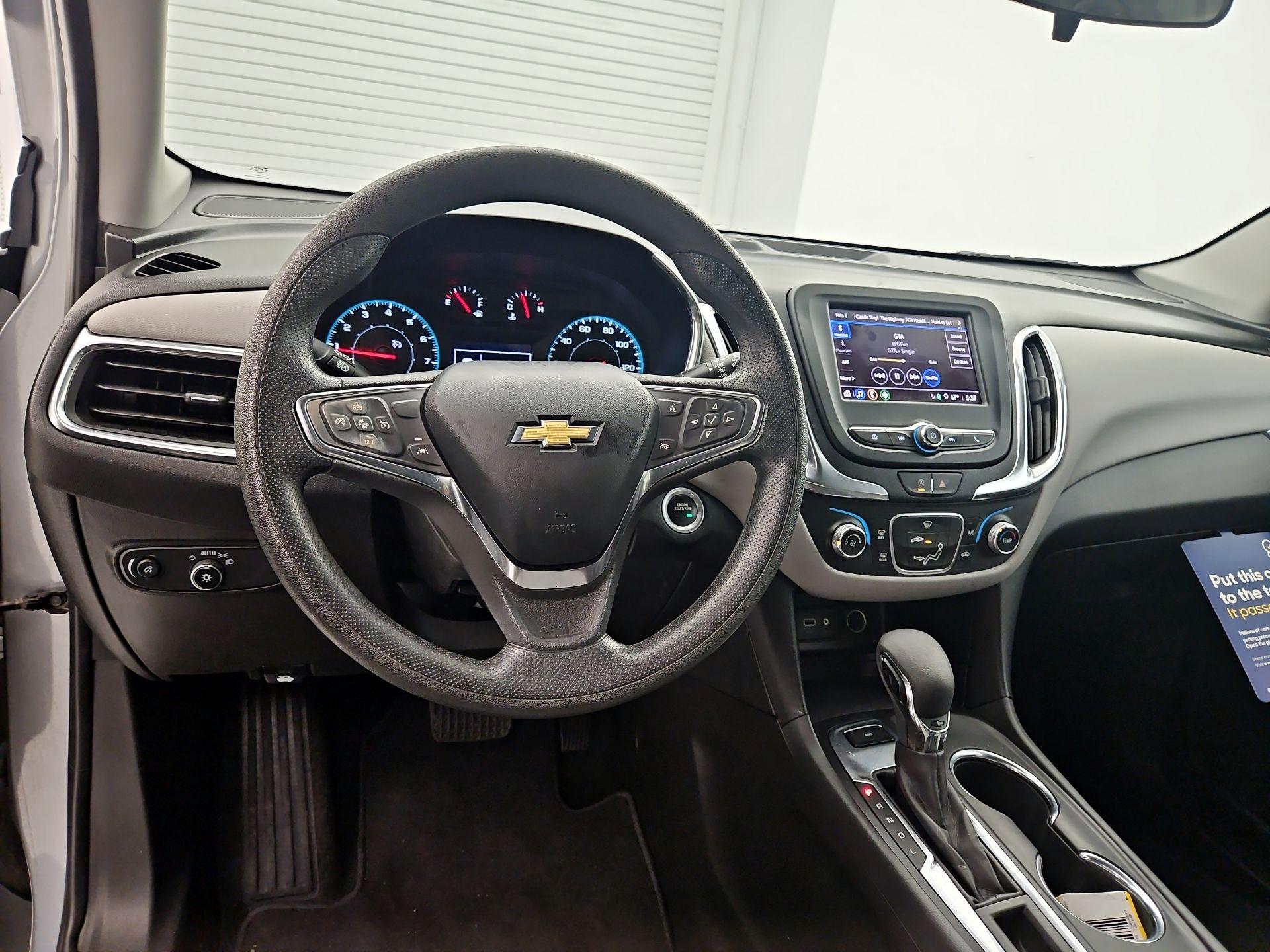 Thumbnail: 2023 Chevrolet Equinox - 9